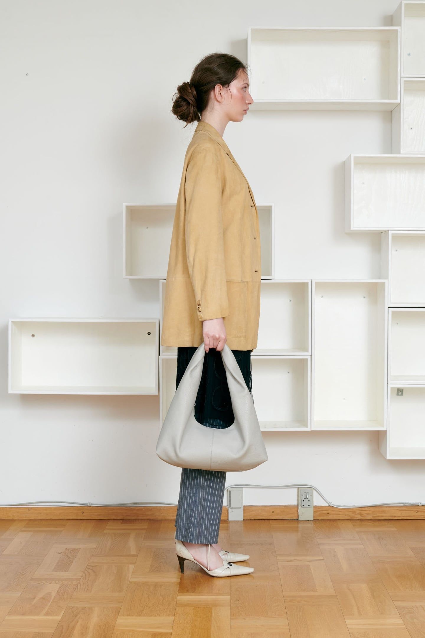 SMALL ALMA SOFT GREY 2