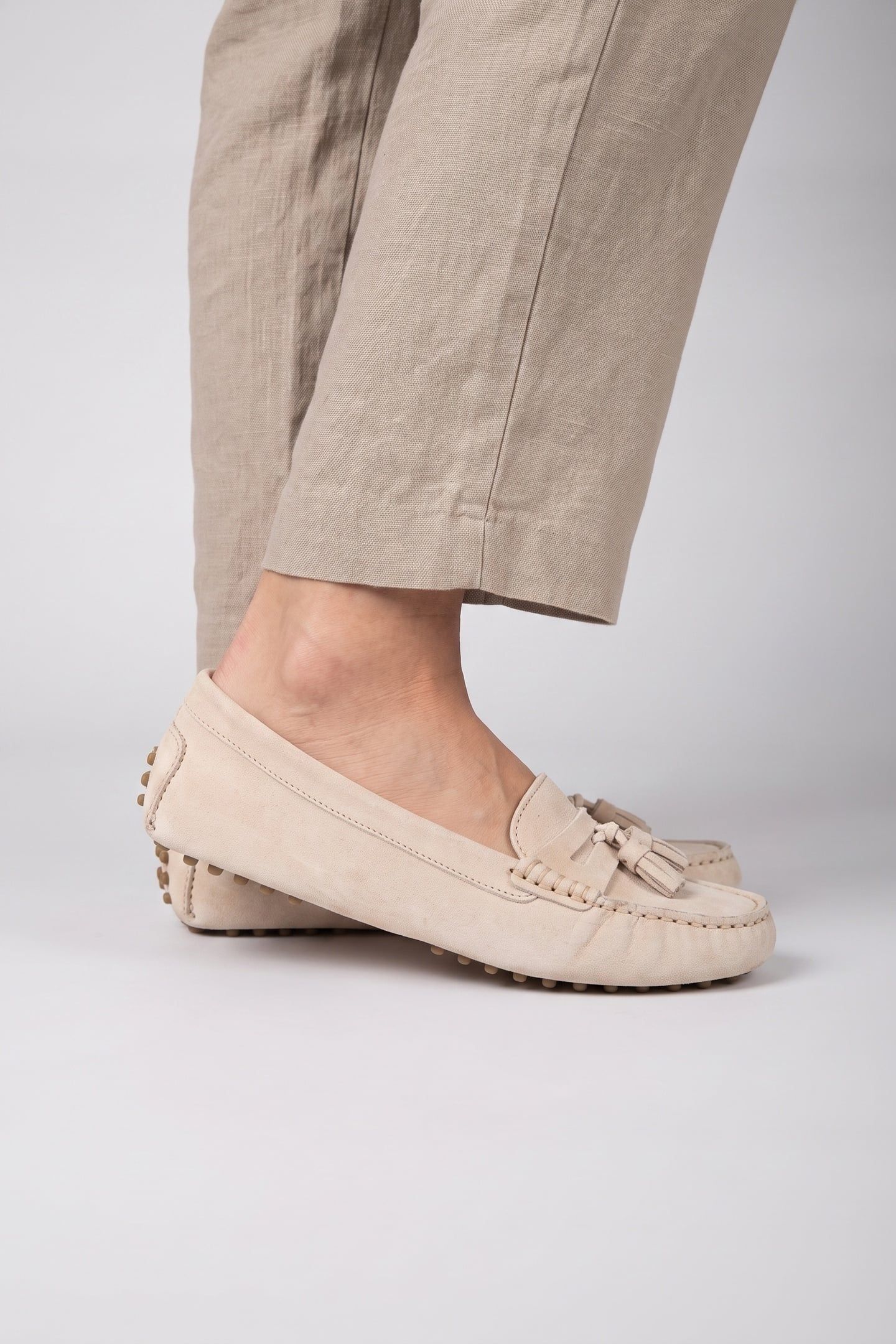 LESLIE TASSEL MOCASIN ECRU 2