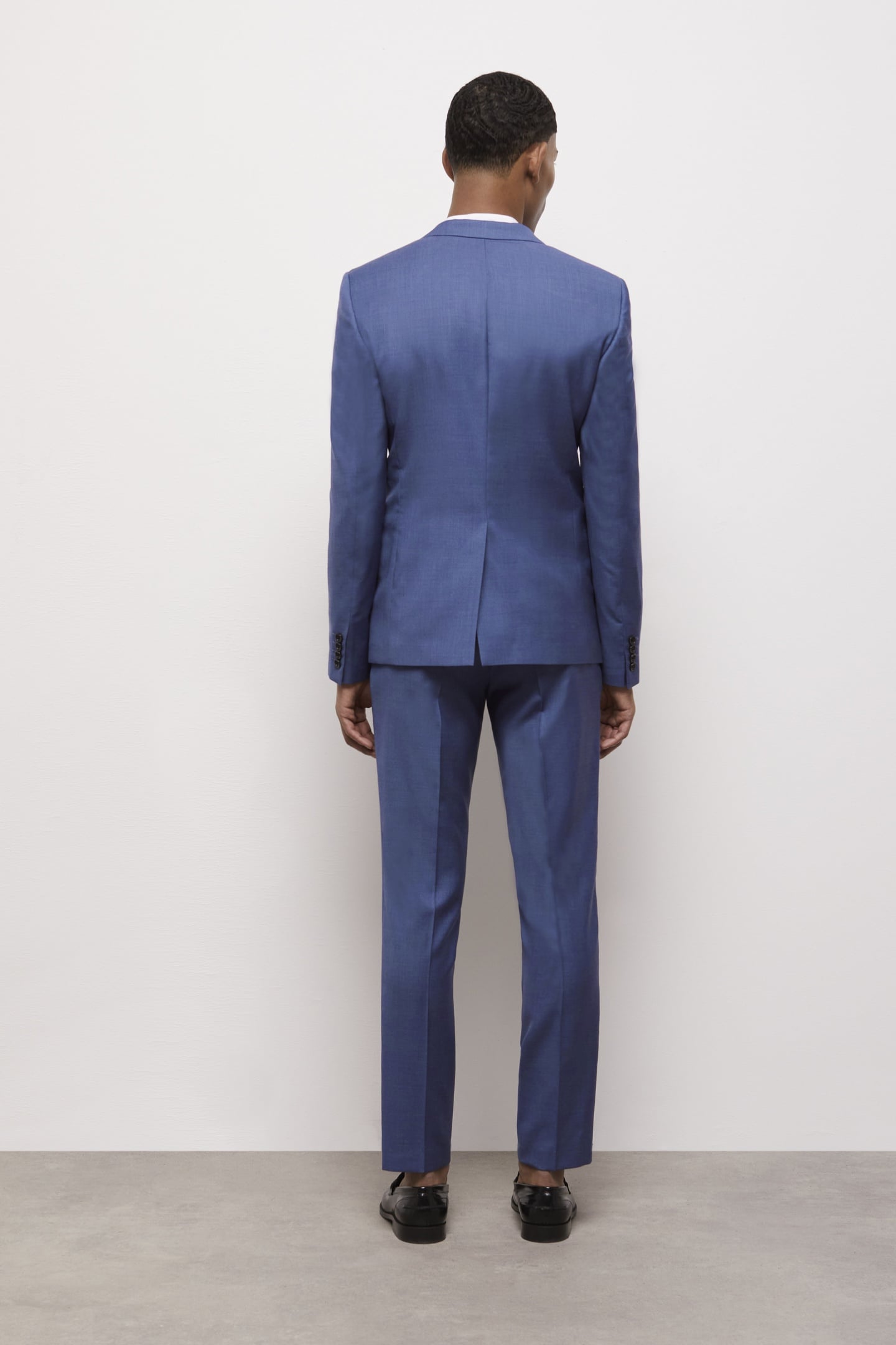 2-BUTTON SUIT JACKET BLUE 3