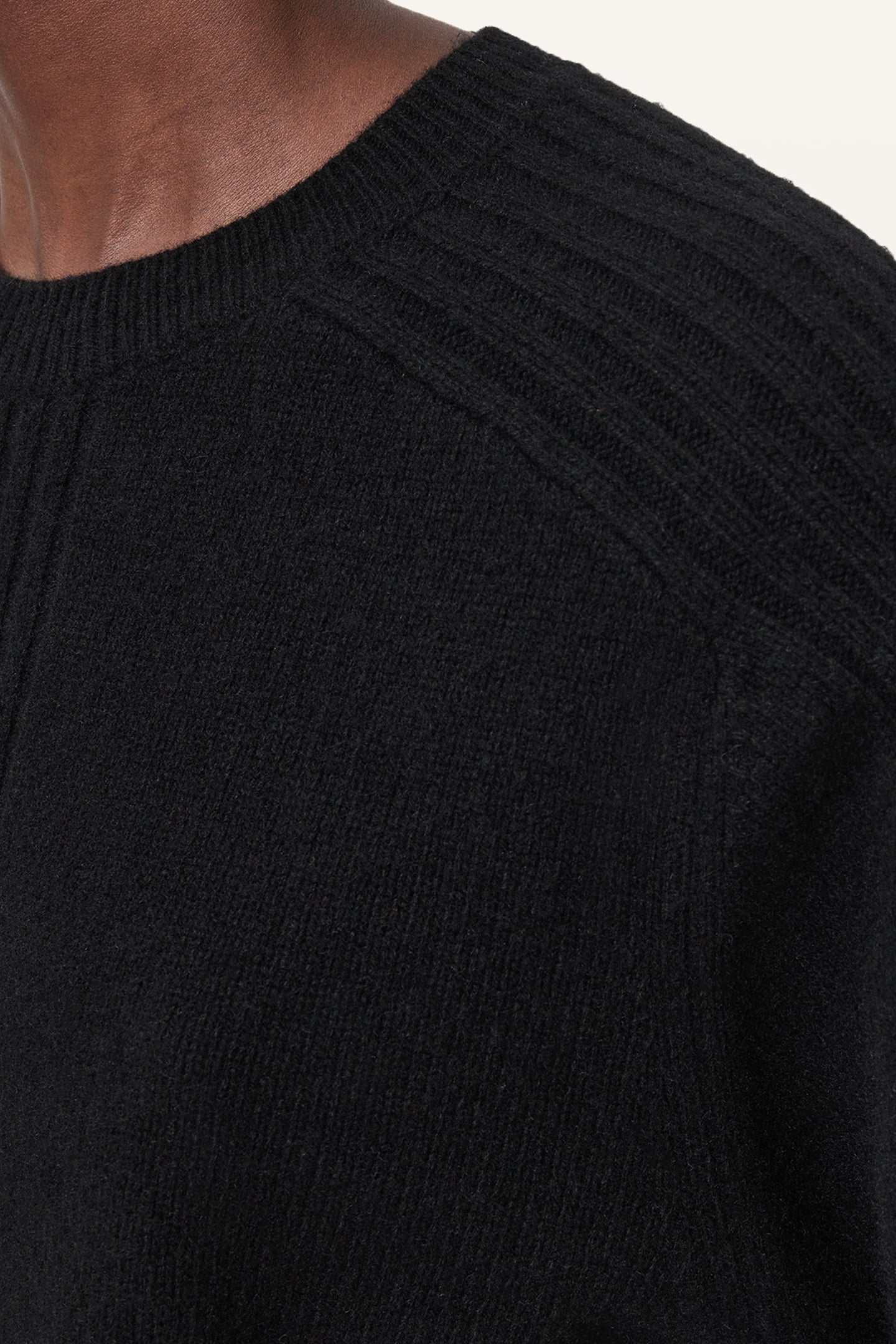 NIX TEE BLACK 5
