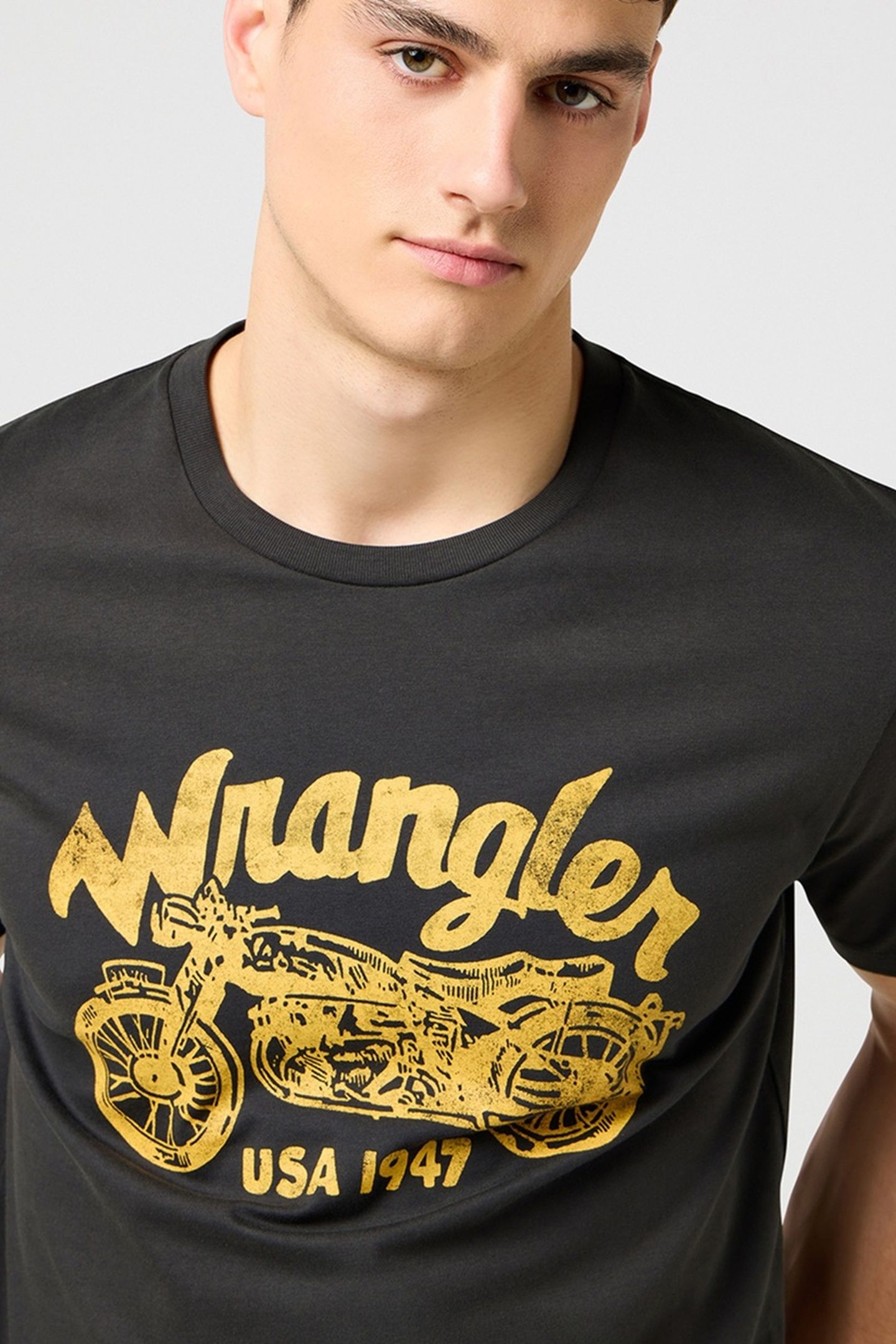 AMERICANA TEE BLACK 4