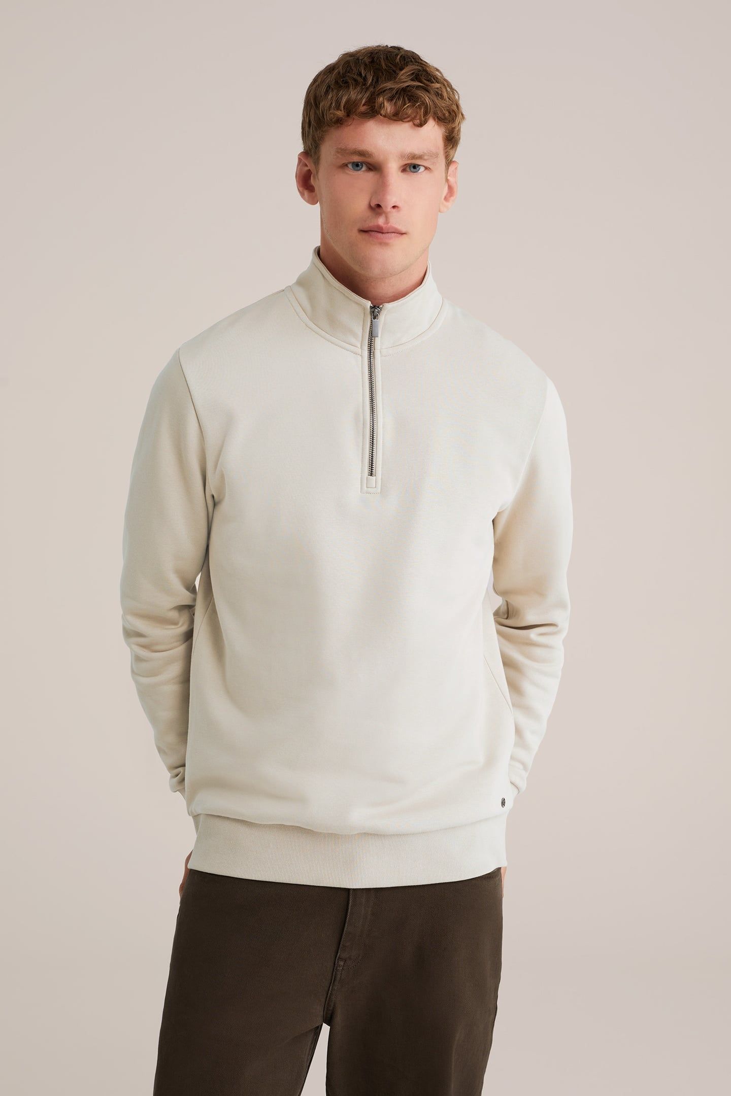 HALFWAY ZIPPER GREIGE 1