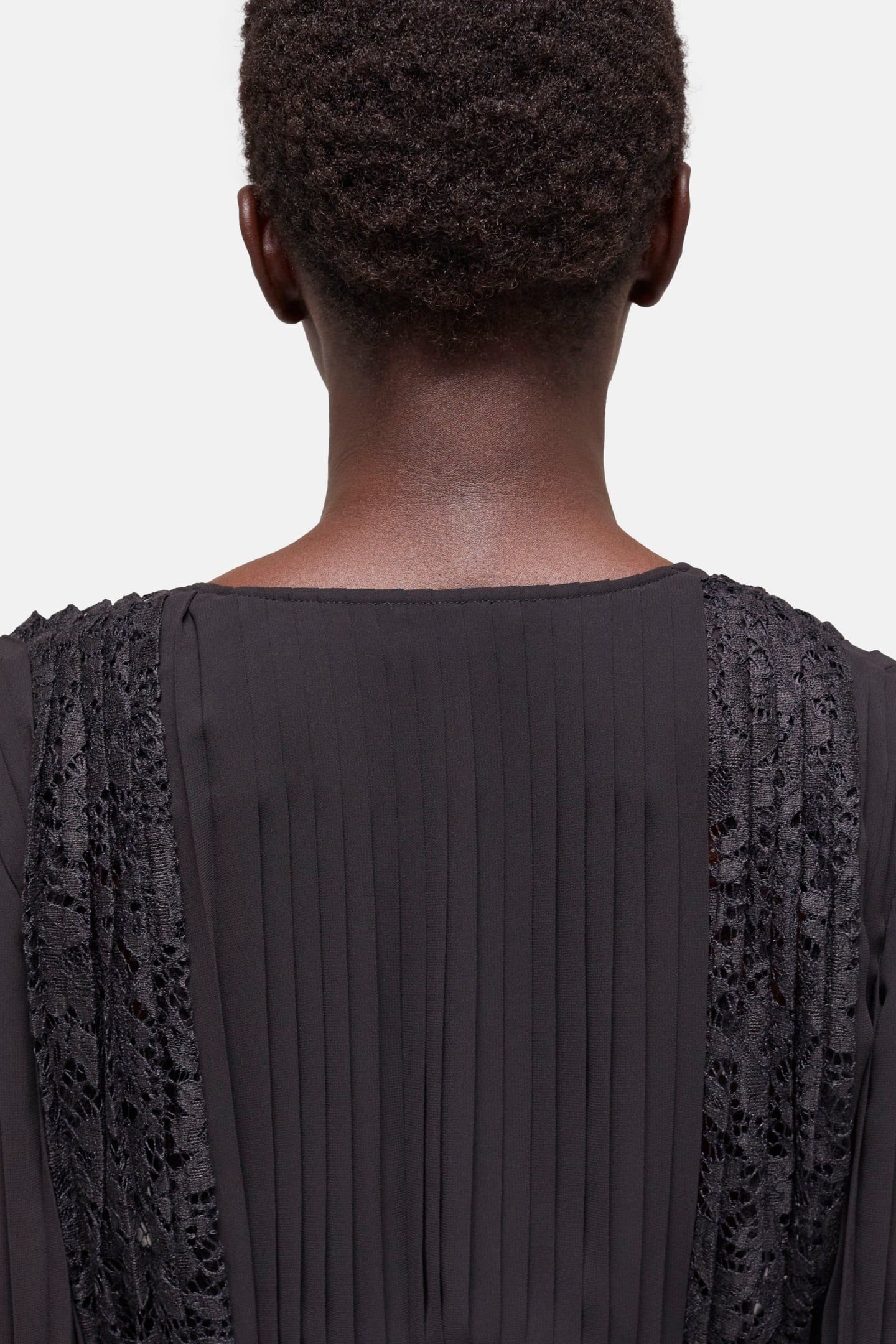 SHORT DRESS WITH LONG SLEEVES, V-NECK, AND LACE INLAY BLACK 5