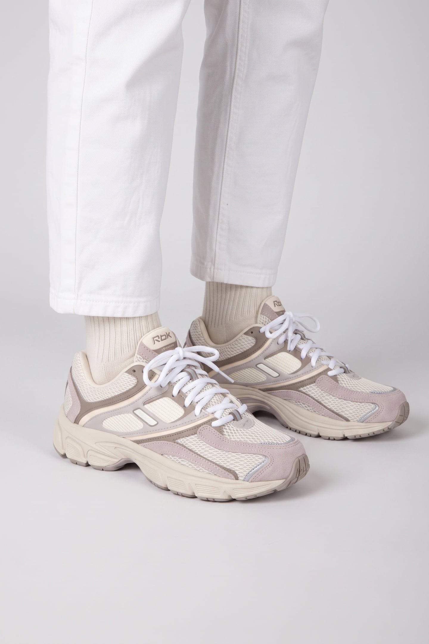 UNISEX RBK PREMIER TRINITY VINTAGE CHALK/HAZY GREY/ALABASTER 3