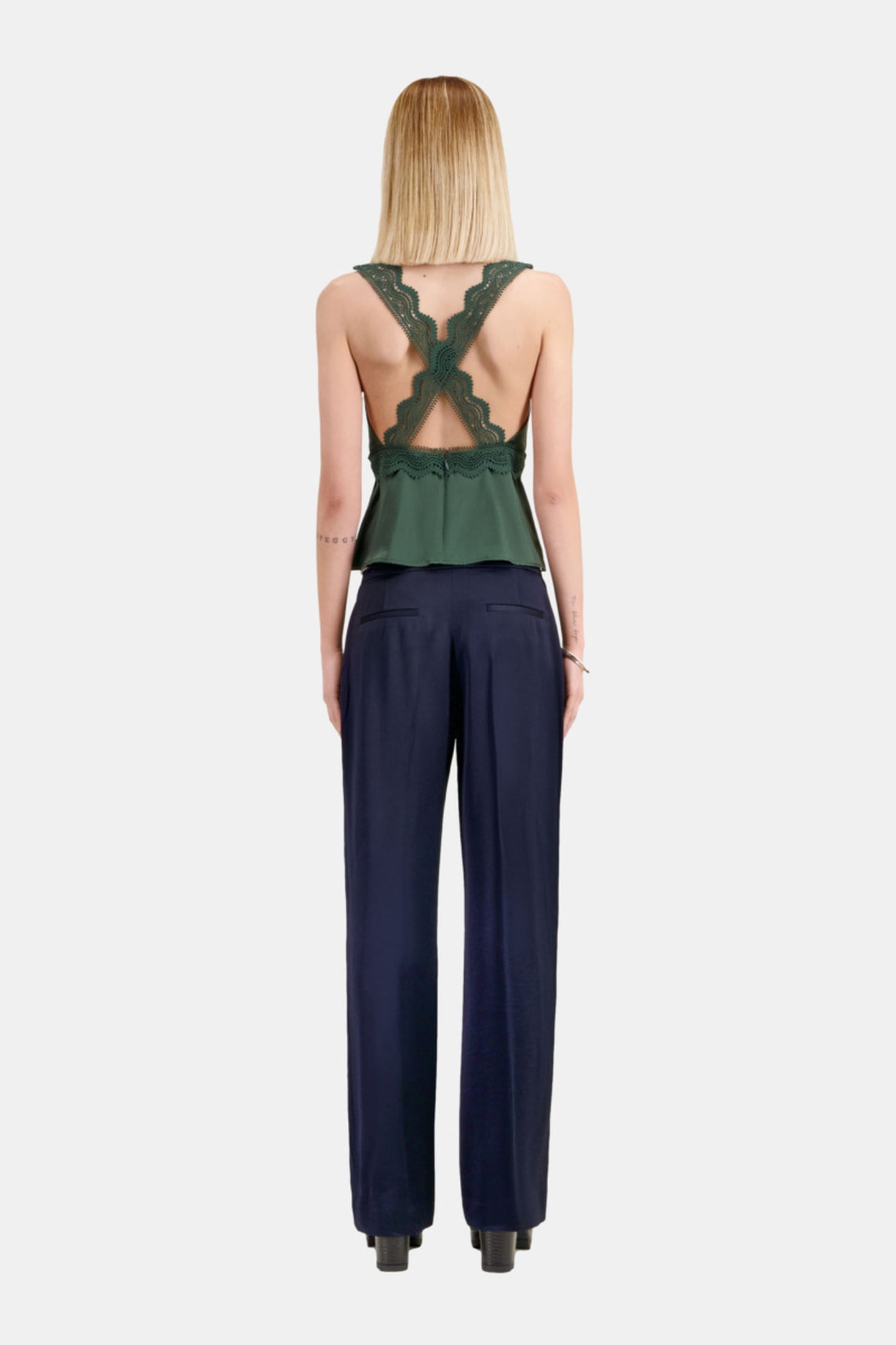 FLUID PLEATED TROUSERS WITH CHAIN NAVY 3