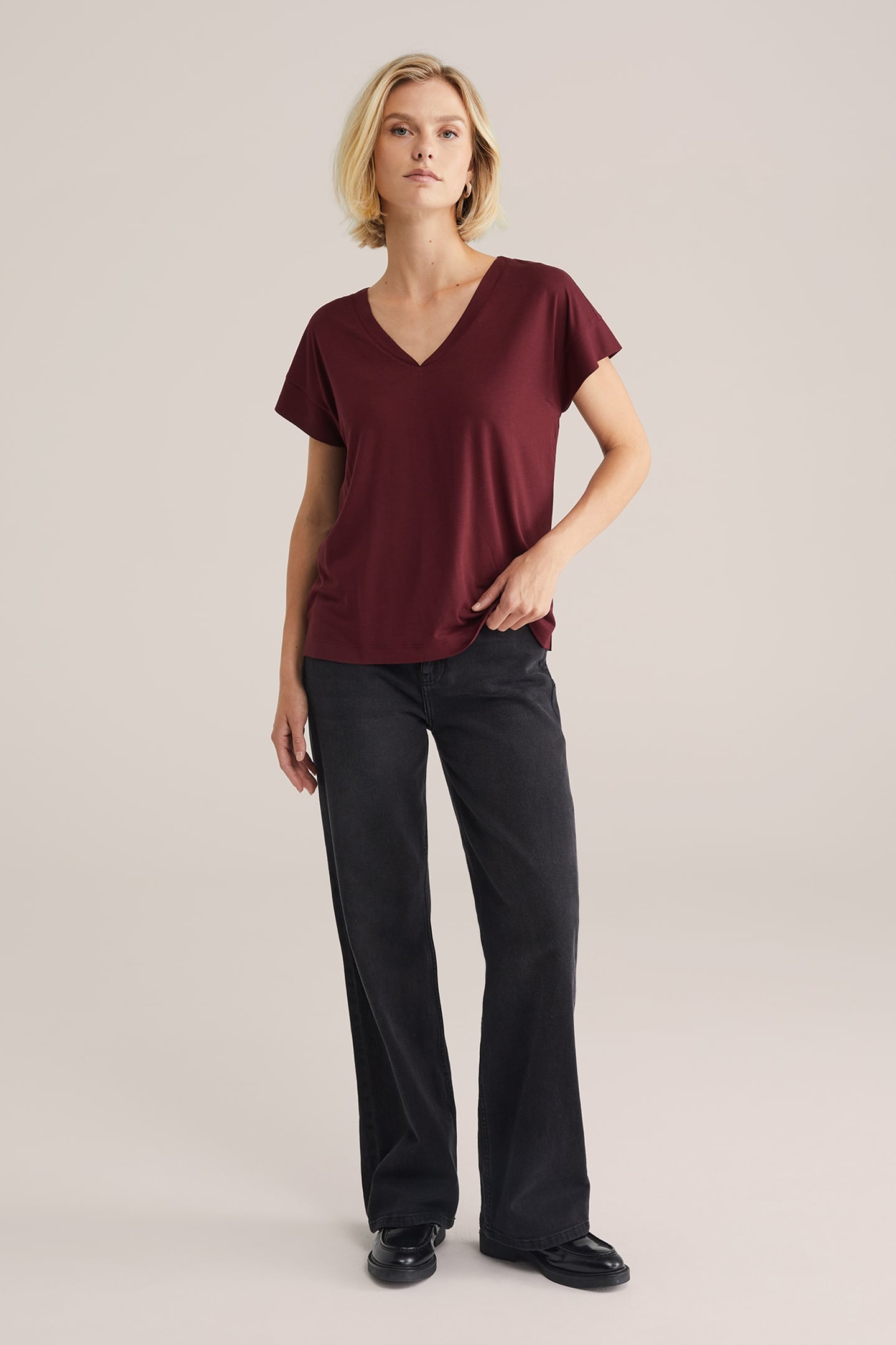 T-SHIRT BURGUNDY RED 2