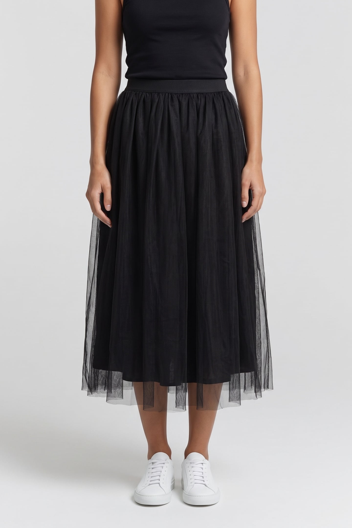 JOLIVIA TULLE SKIRT BLACK 1