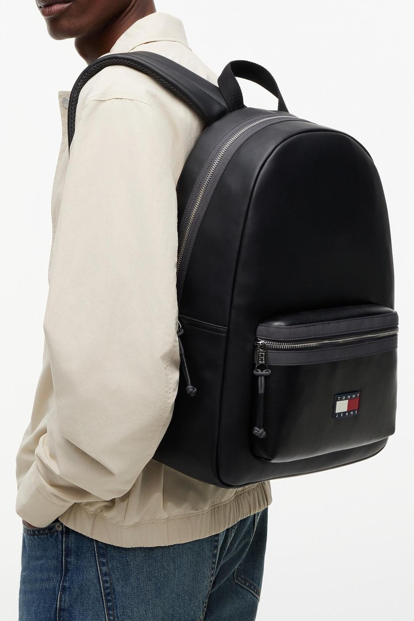 ELEVATED PU BACKPACK BLACK 1