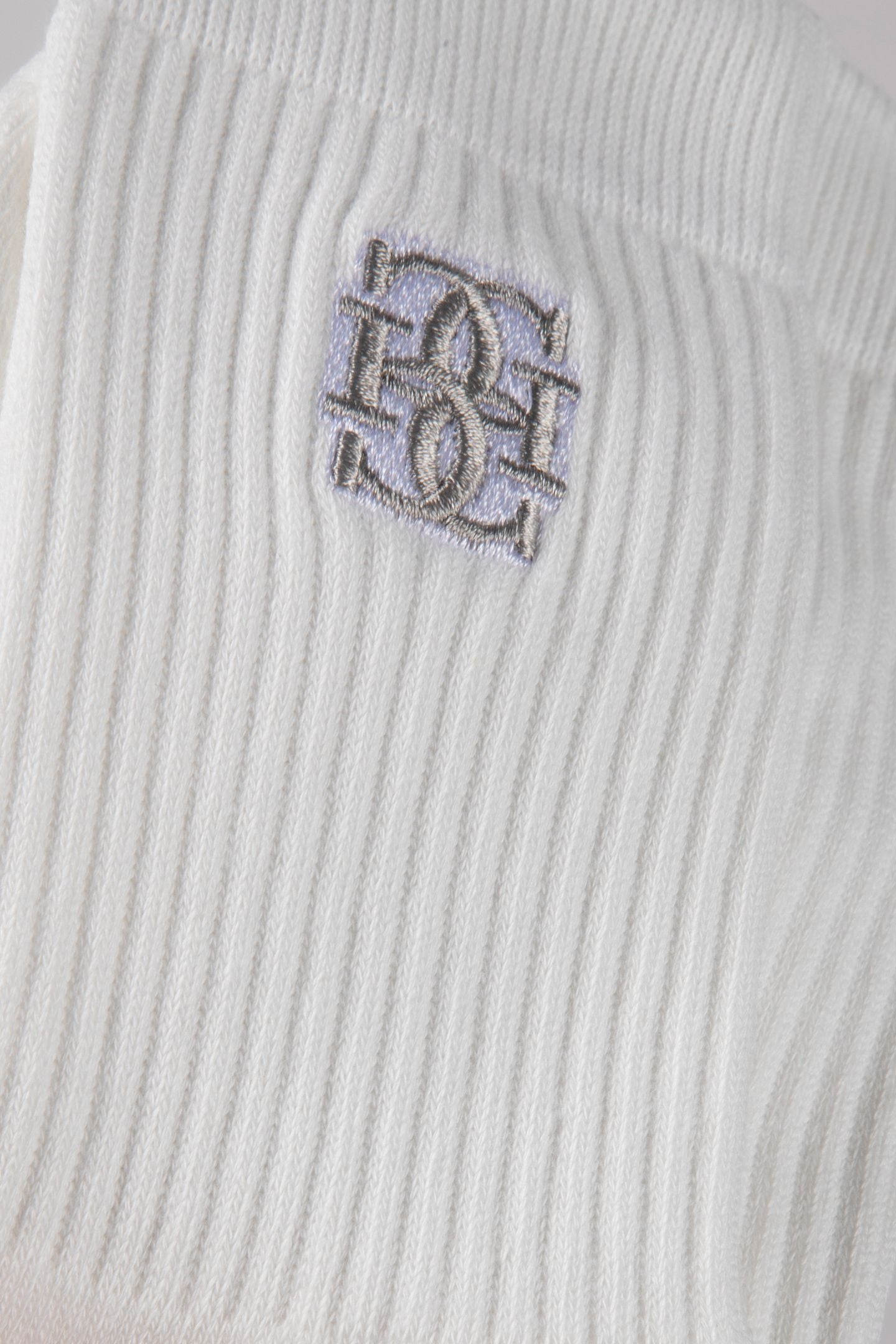 THE EVERYDAY OFF-WHITE 5