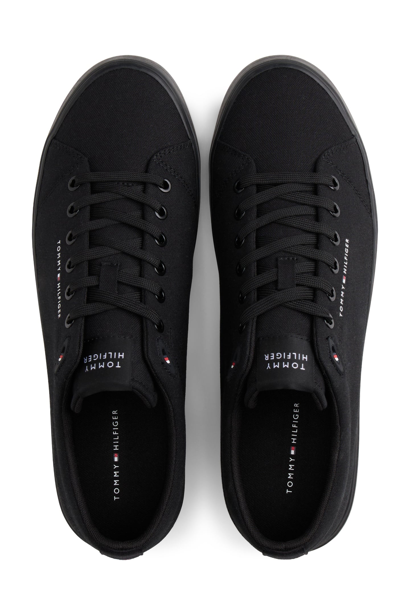 LOGO CANVAS TRAINERS BLACK 5