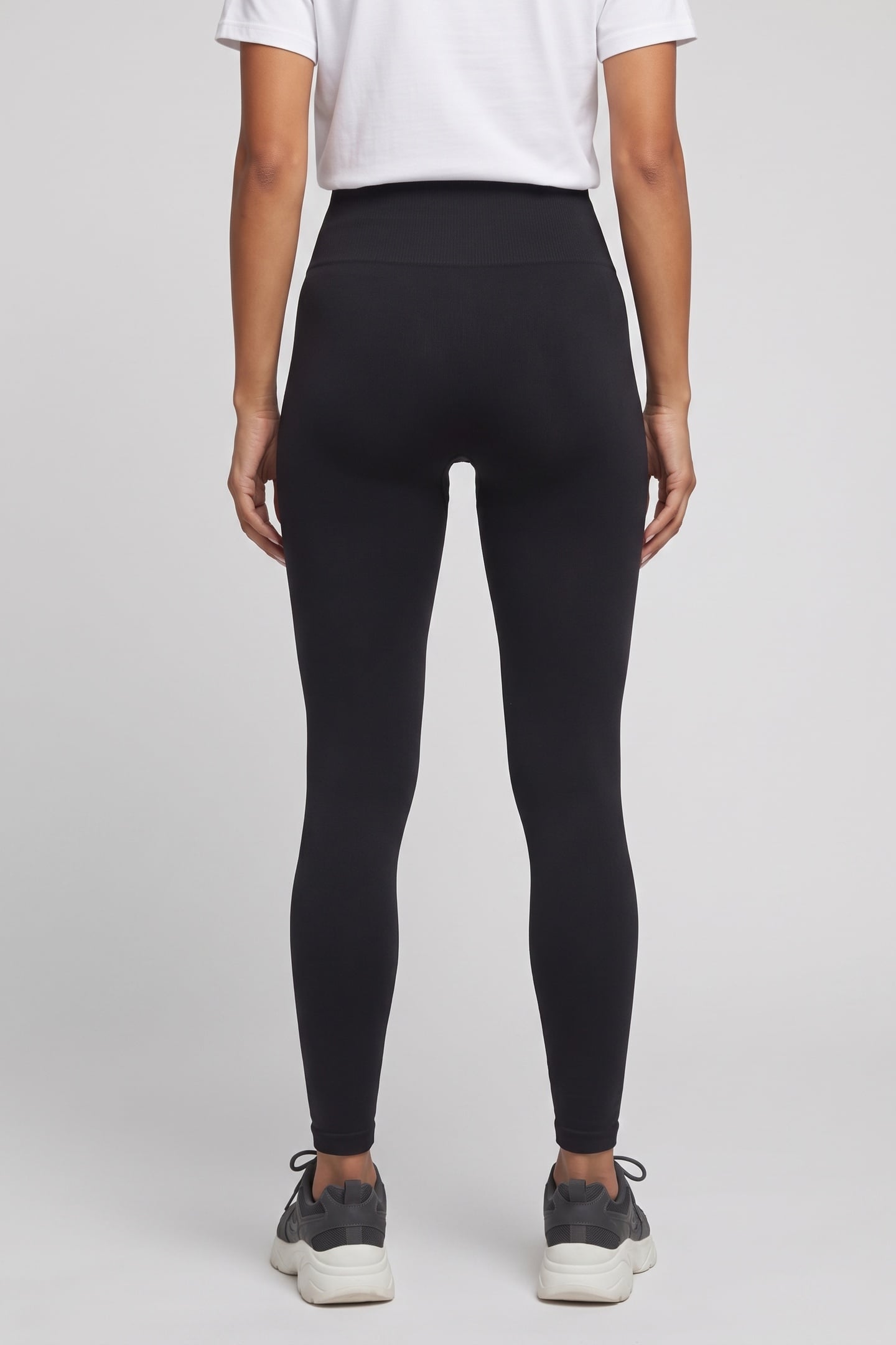 RIBORG SEAMLESS TIGHTS BLACK 2