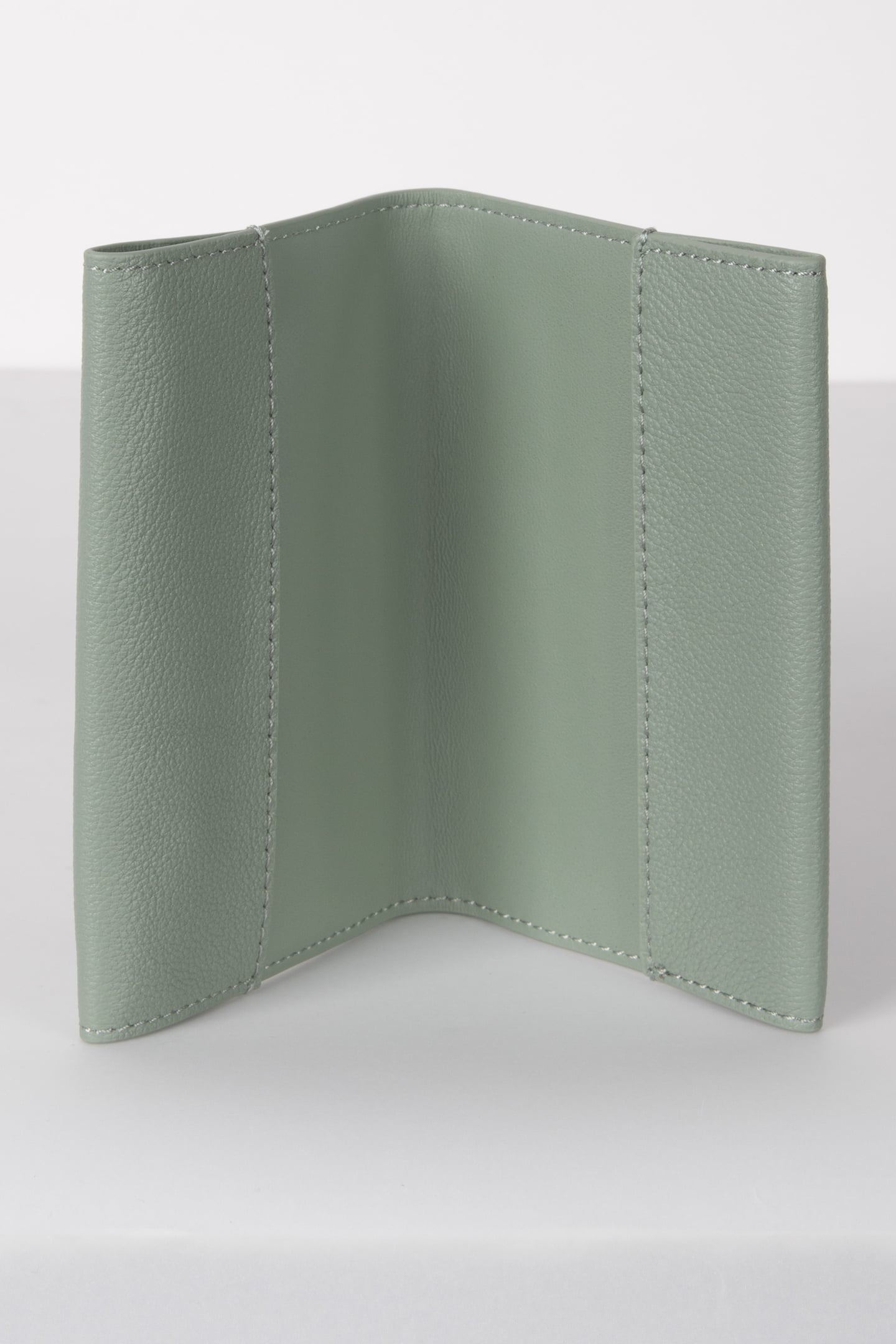 POUCH ACCESSORIES SMALL GREEN 3