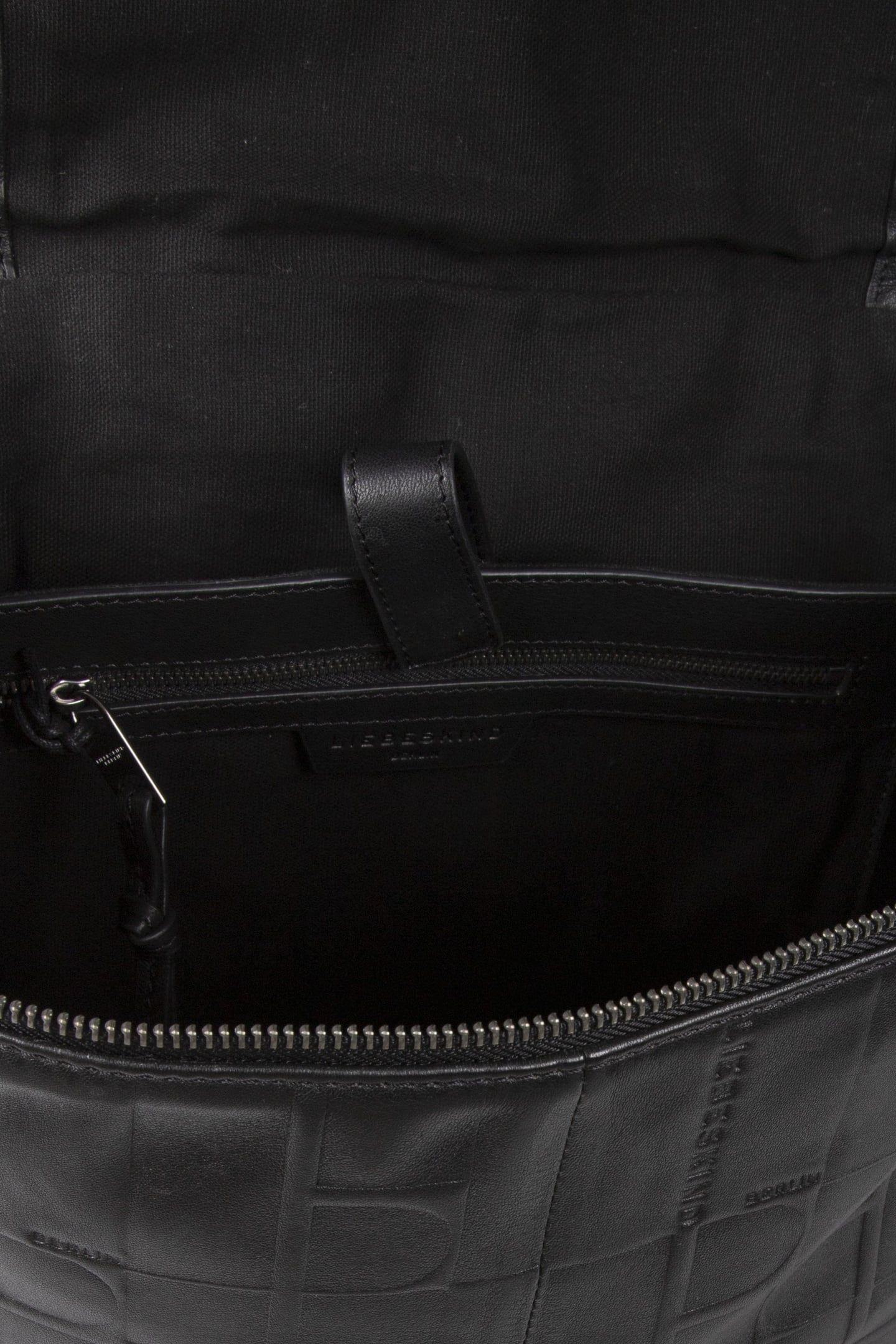 BACKPACK MEDIUM BLACK 5