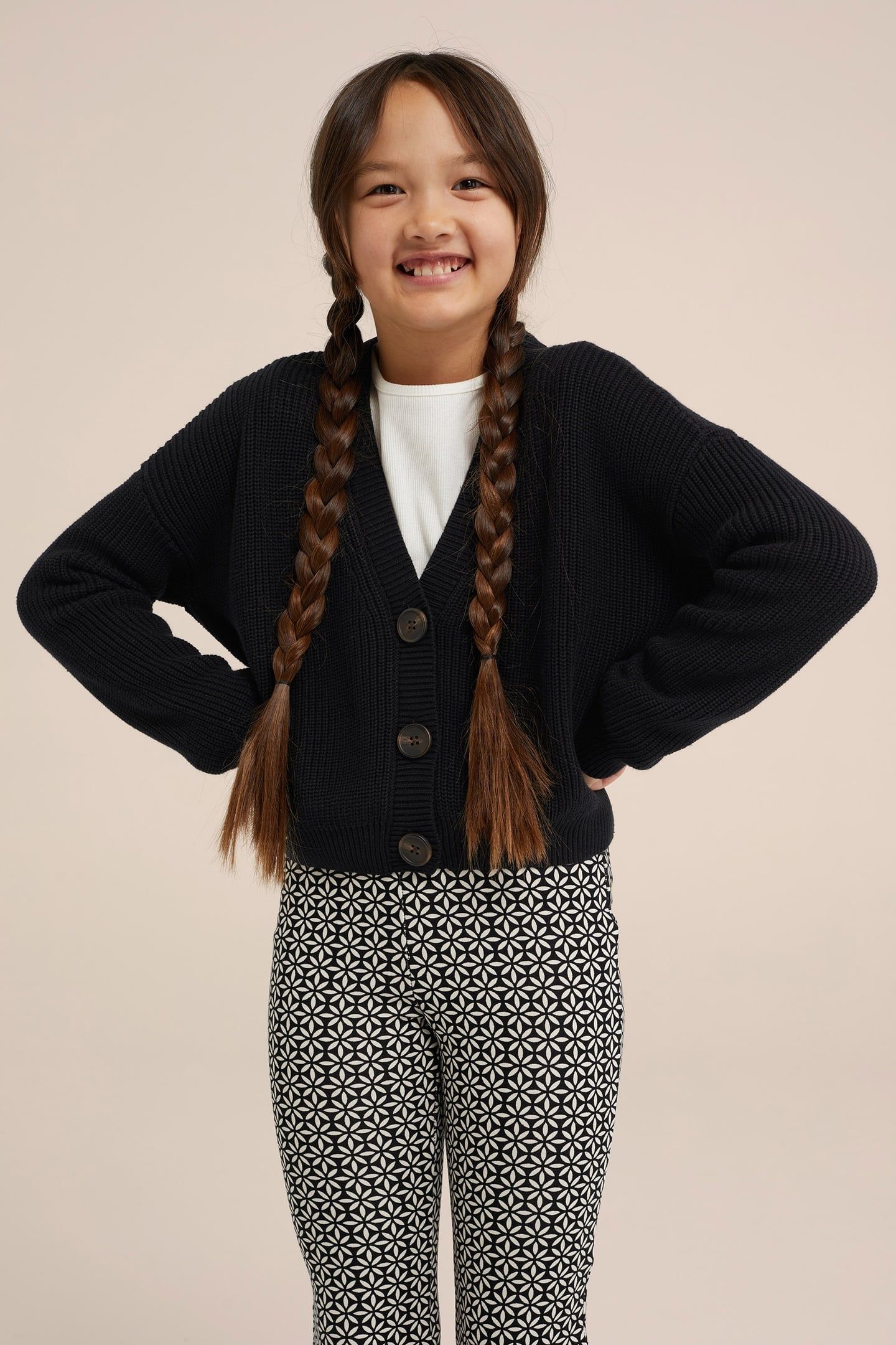 CARDIGAN BLACK 1