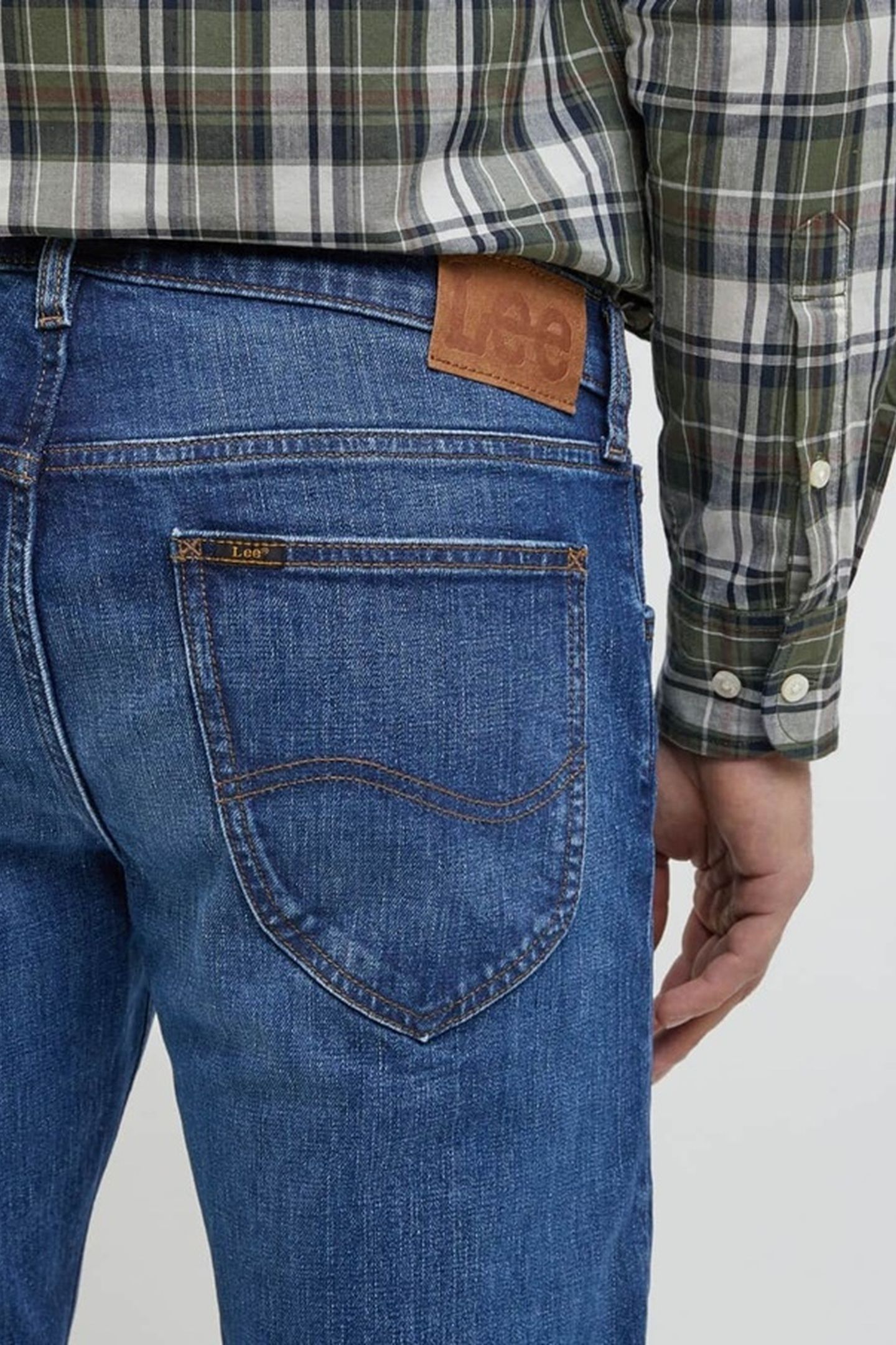 DAREN ON THE ROAD JEANS 6