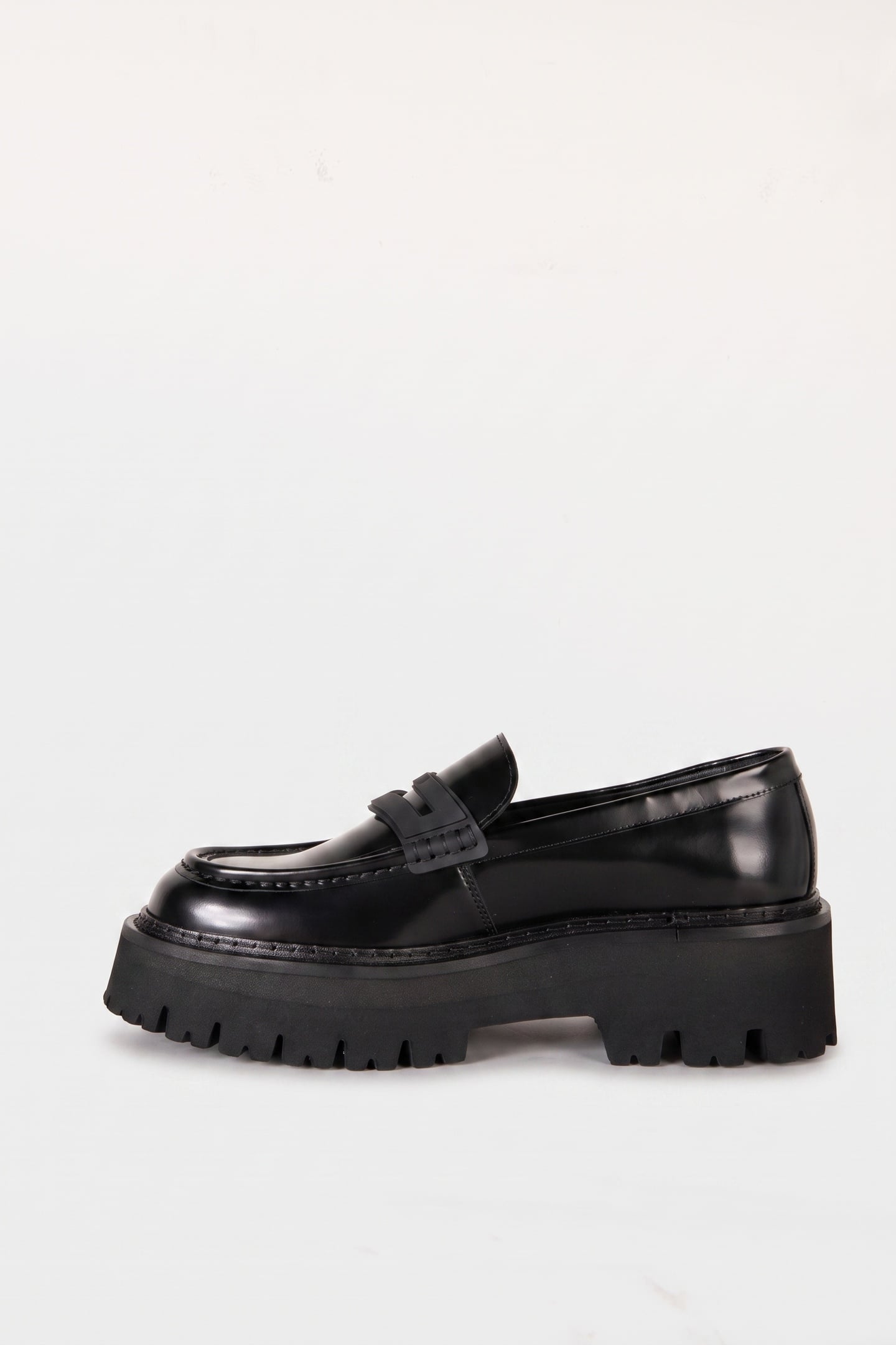 CALFSKIN LOAFER BLACK 2