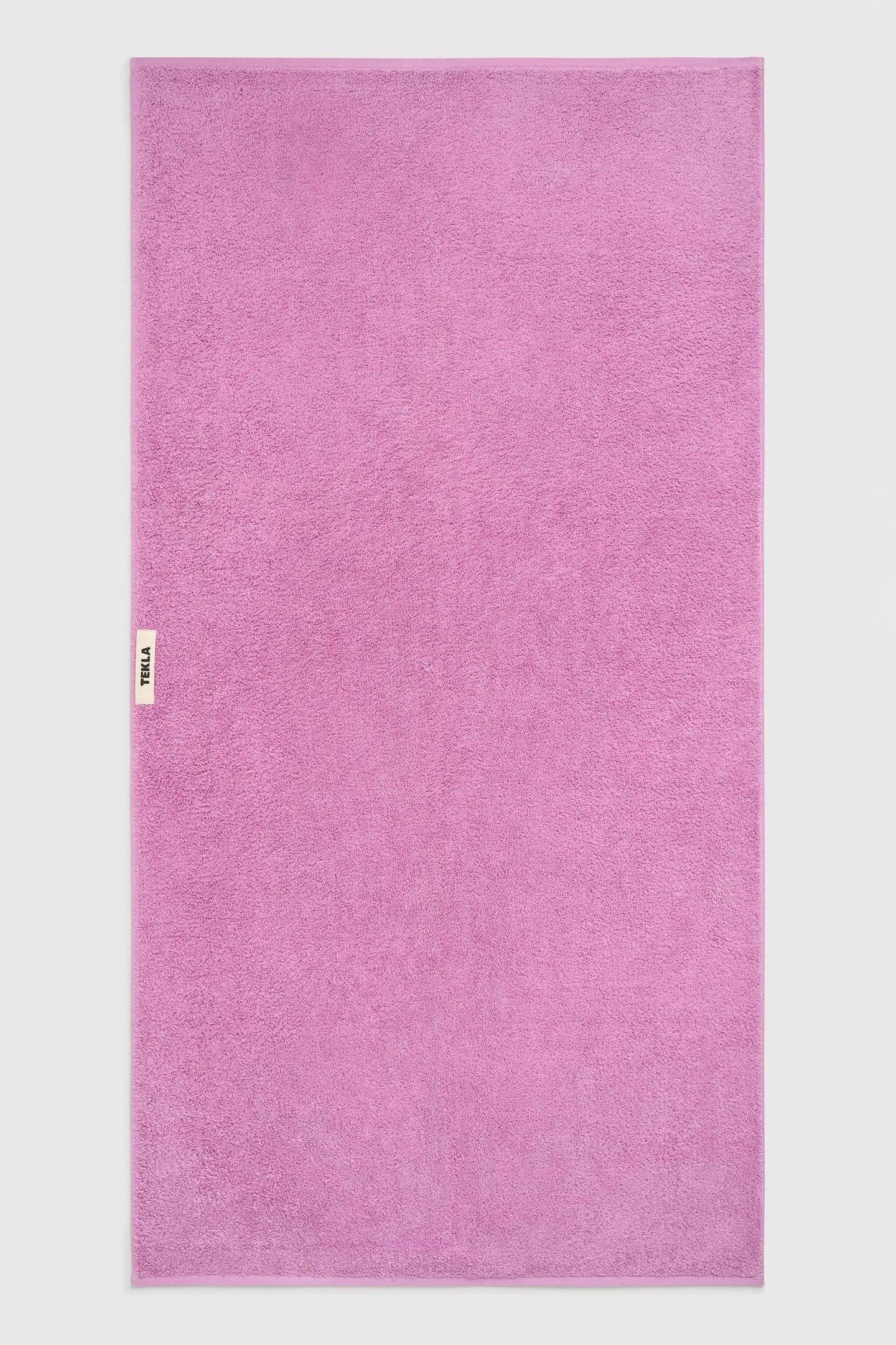 UNISEX HAND TOWEL MAGENTA 2