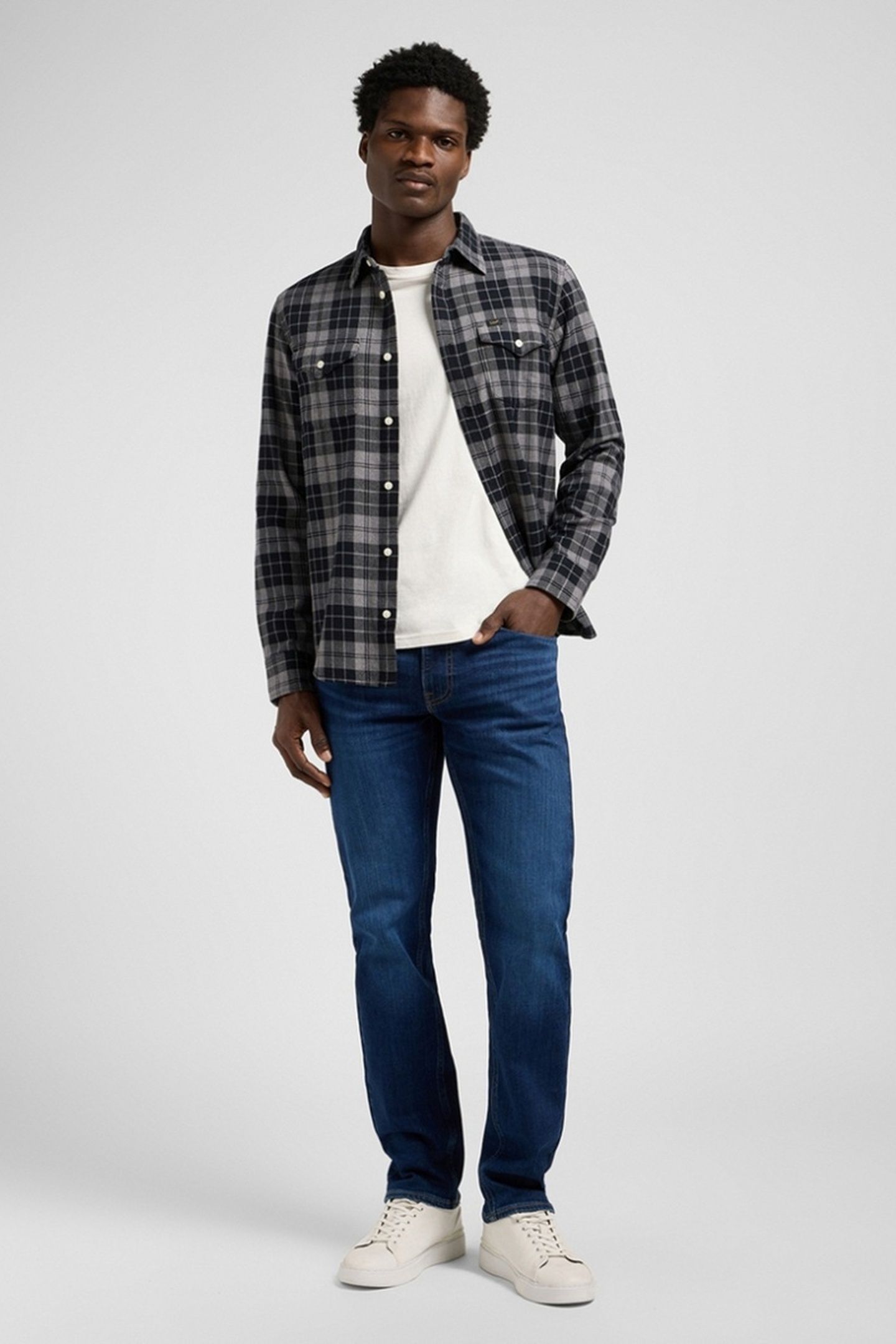DAREN ZIP FLY PIERCE JEANS 2
