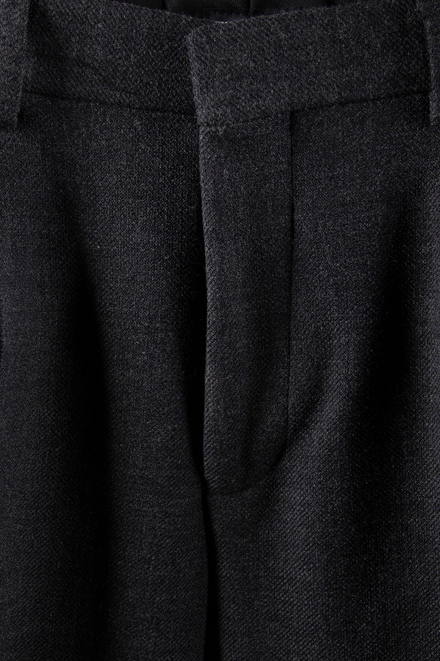 PANTS WITH PLEATS BLACK GREY 4
