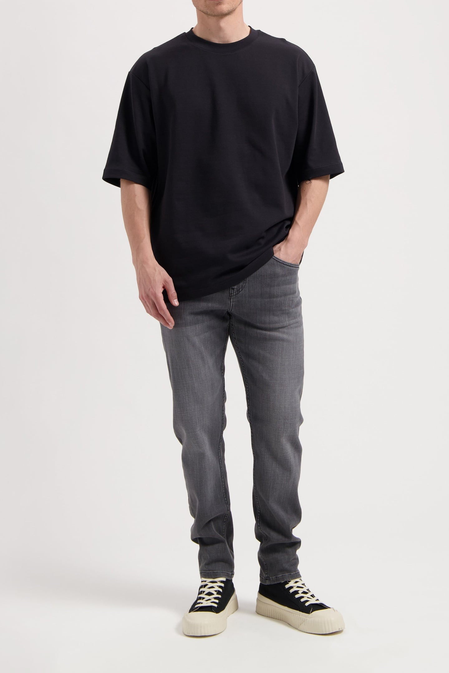 RICK MID SLIM AUTHENTIC BLACK 2