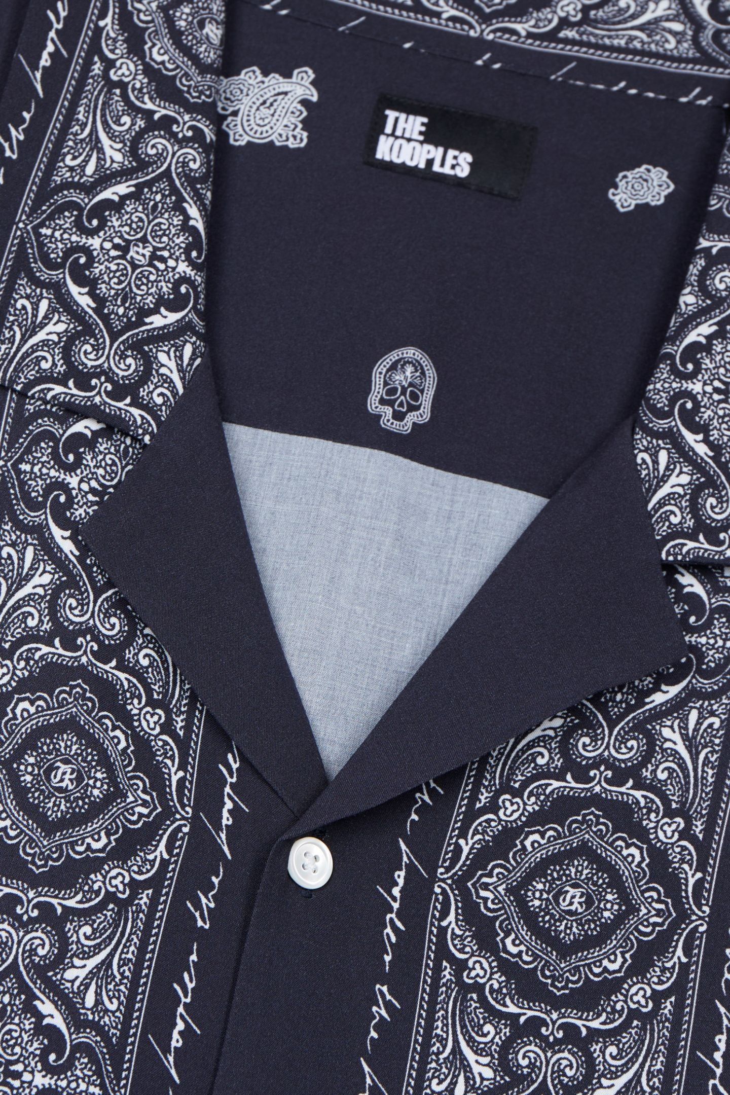 SHORT-SLEEVED SHIRT WITH SHARK NECK NAVY/WHITE 6