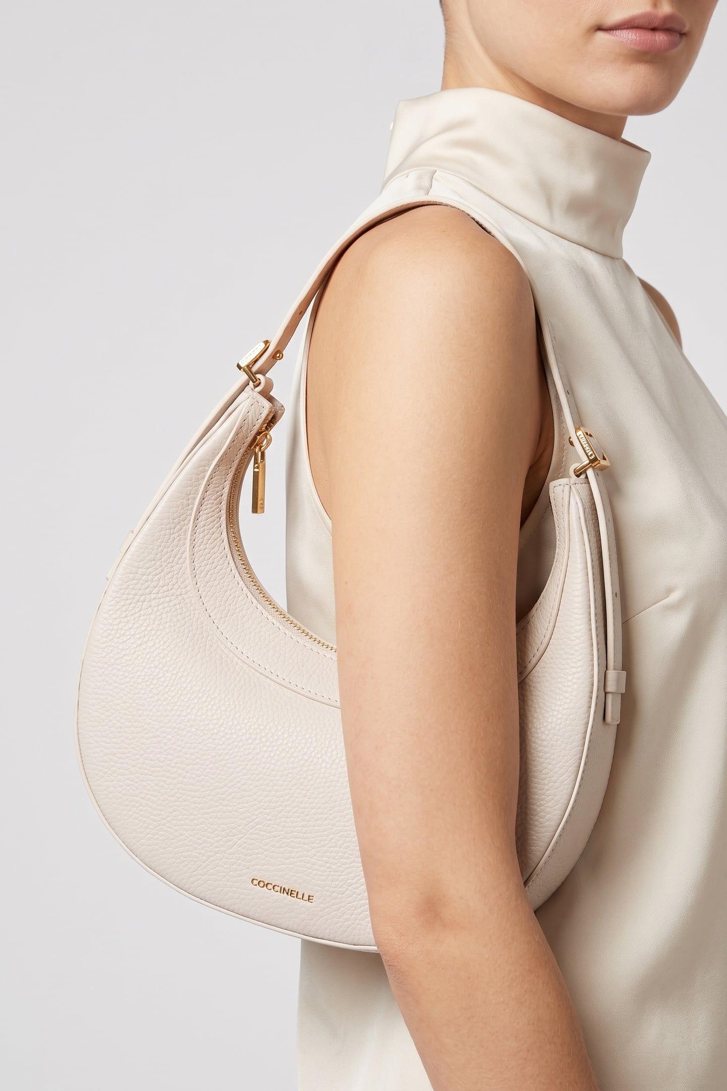 COCCINELLEWHISPER BLANCO 3