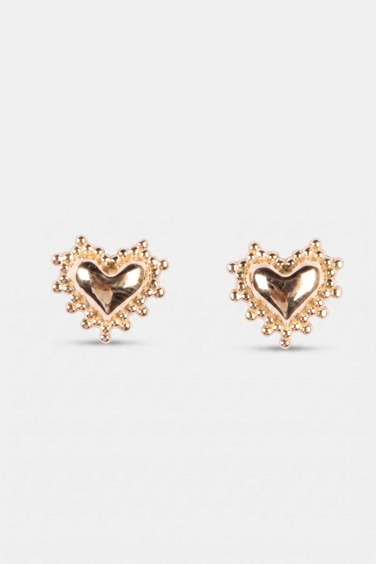 DELICATE HEART OHRRINGE GOLD 3