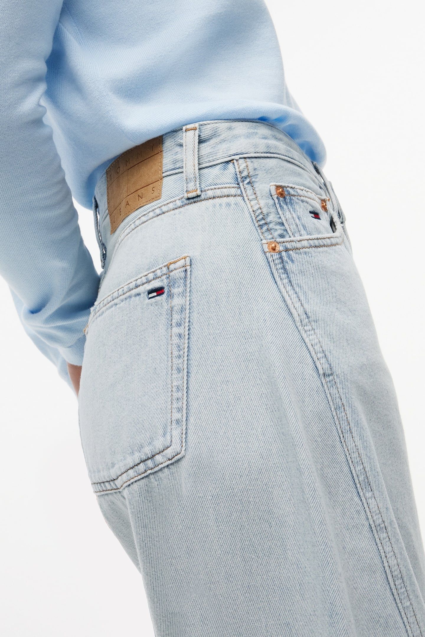 ELLA MID BARREL CROP DENIM LIGHT 5
