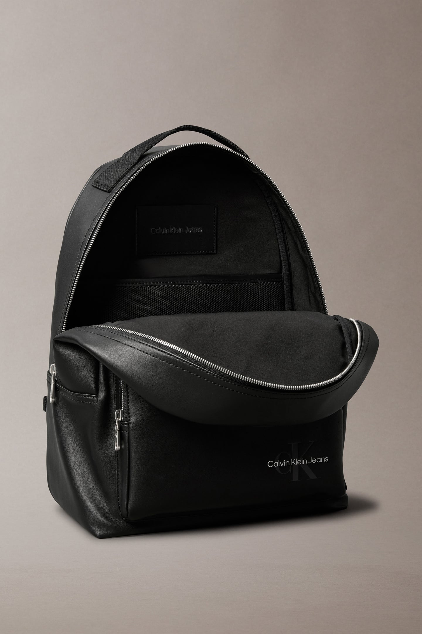 MONO LOGO BACKPACK BLACK 3