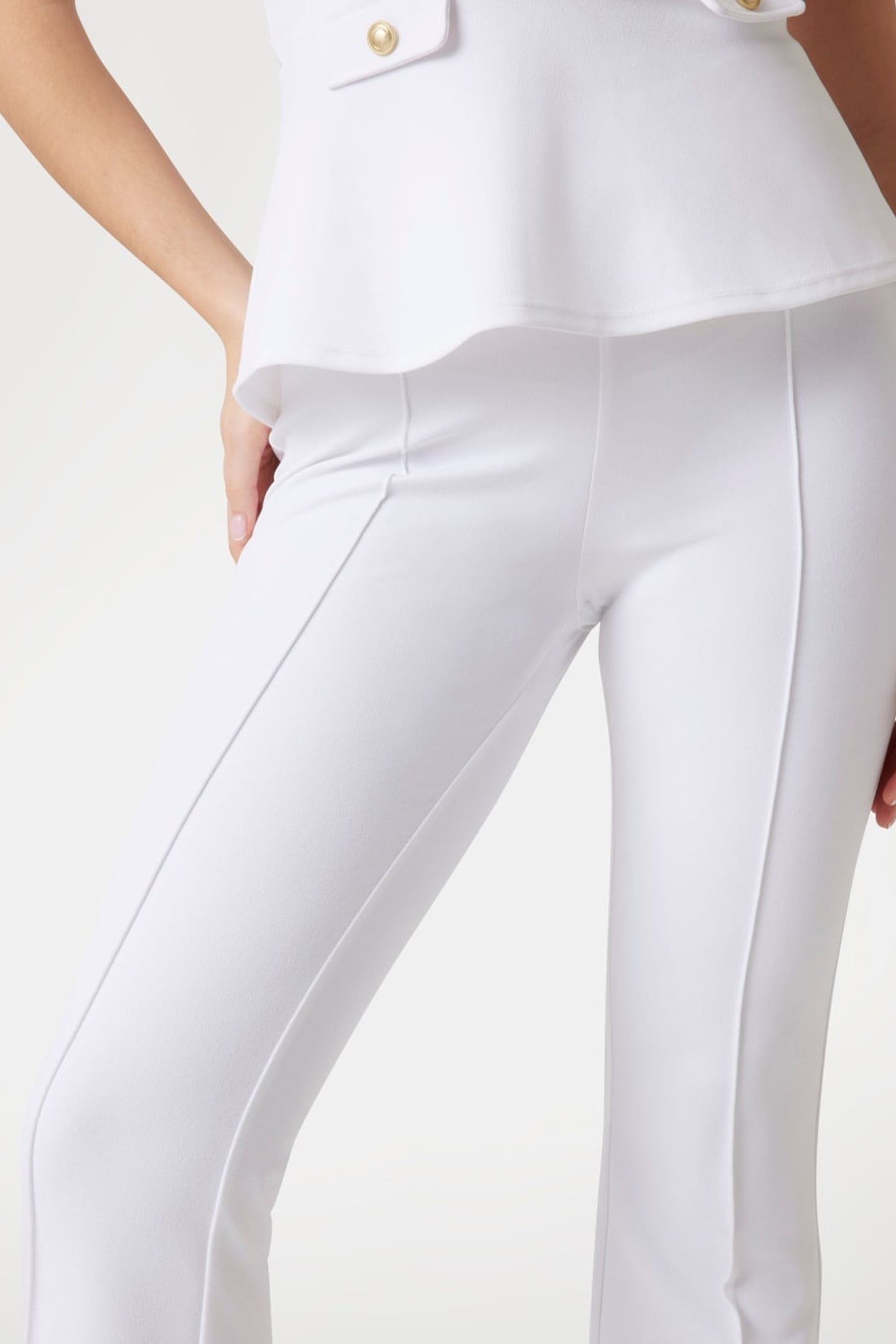 NEW FLARED EVELINA P PURE WHITE 5