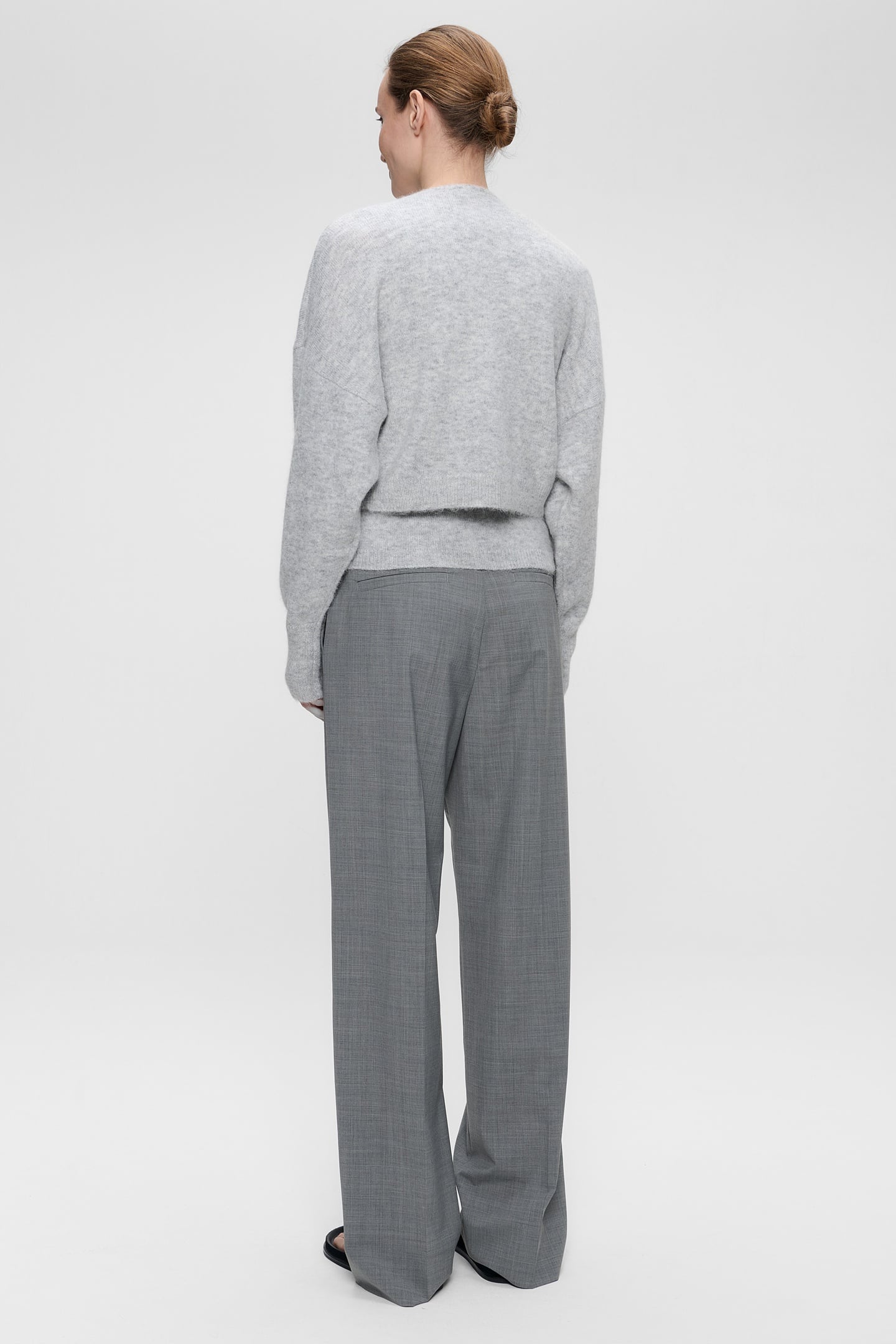 SURI ALPACA SHRUG LIGHT GREY MELANGE 3