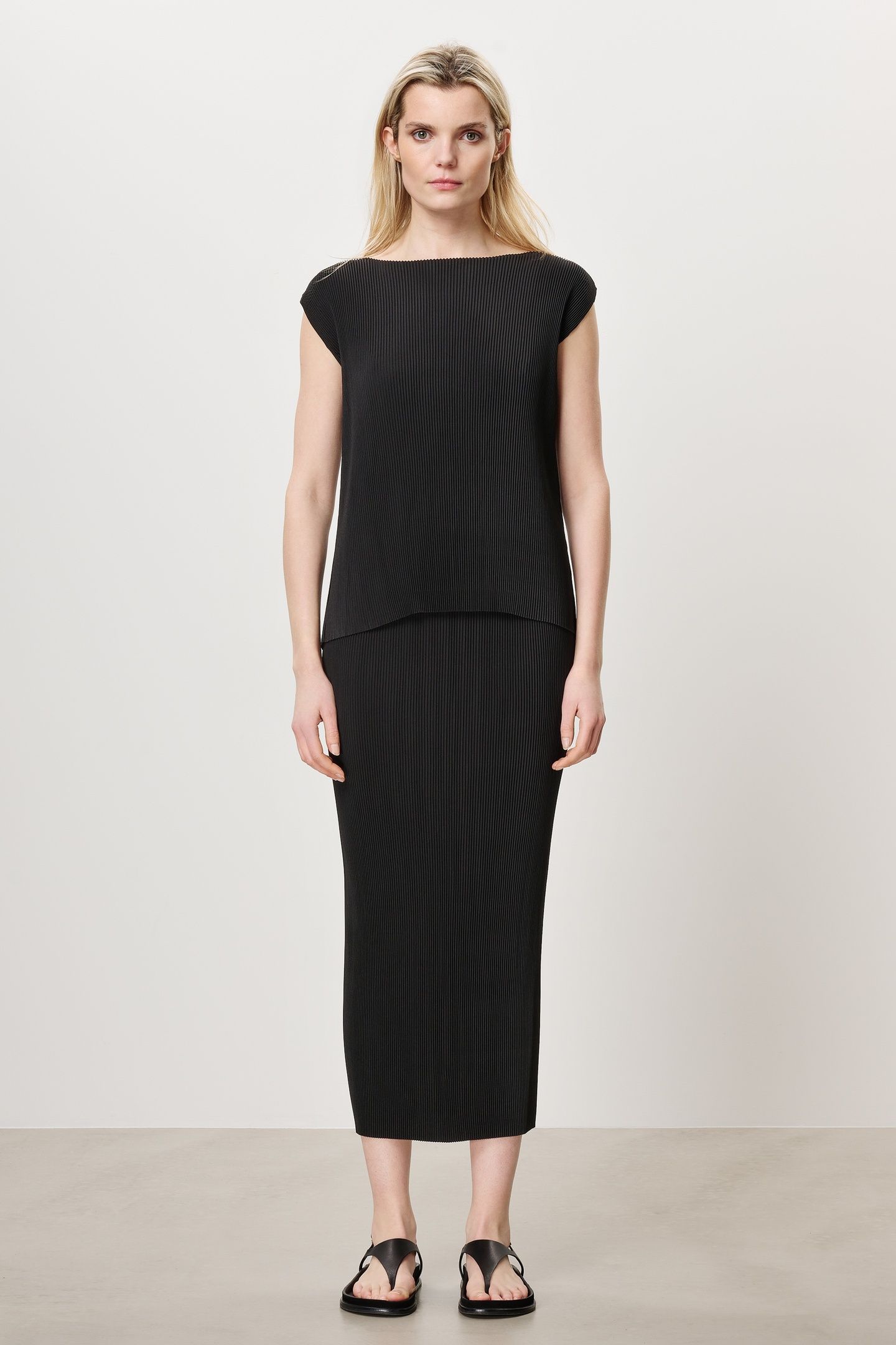 ASTER TOP BLACK 5