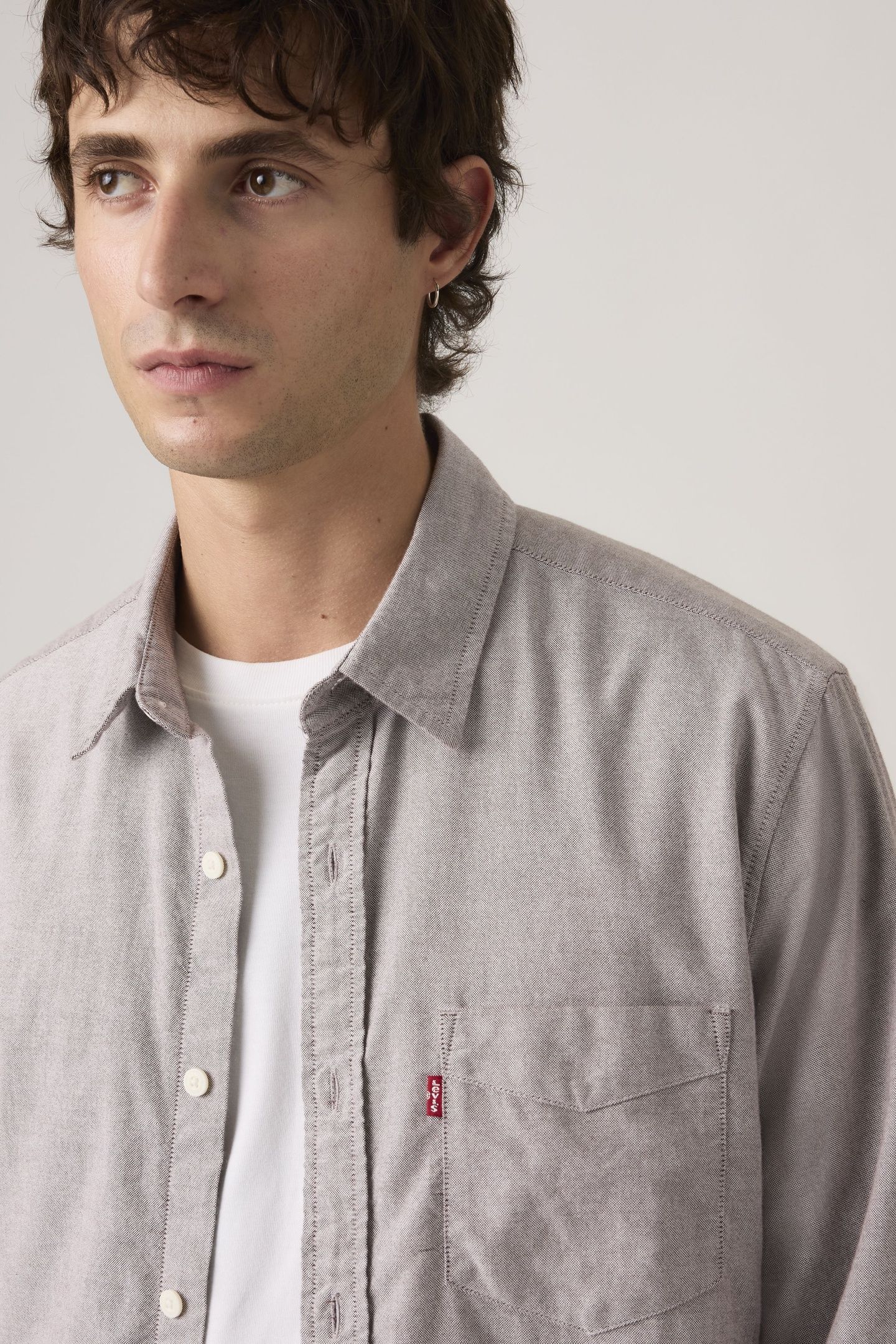 CLASSIC POCKET STANDARD FIT SHIRT 6