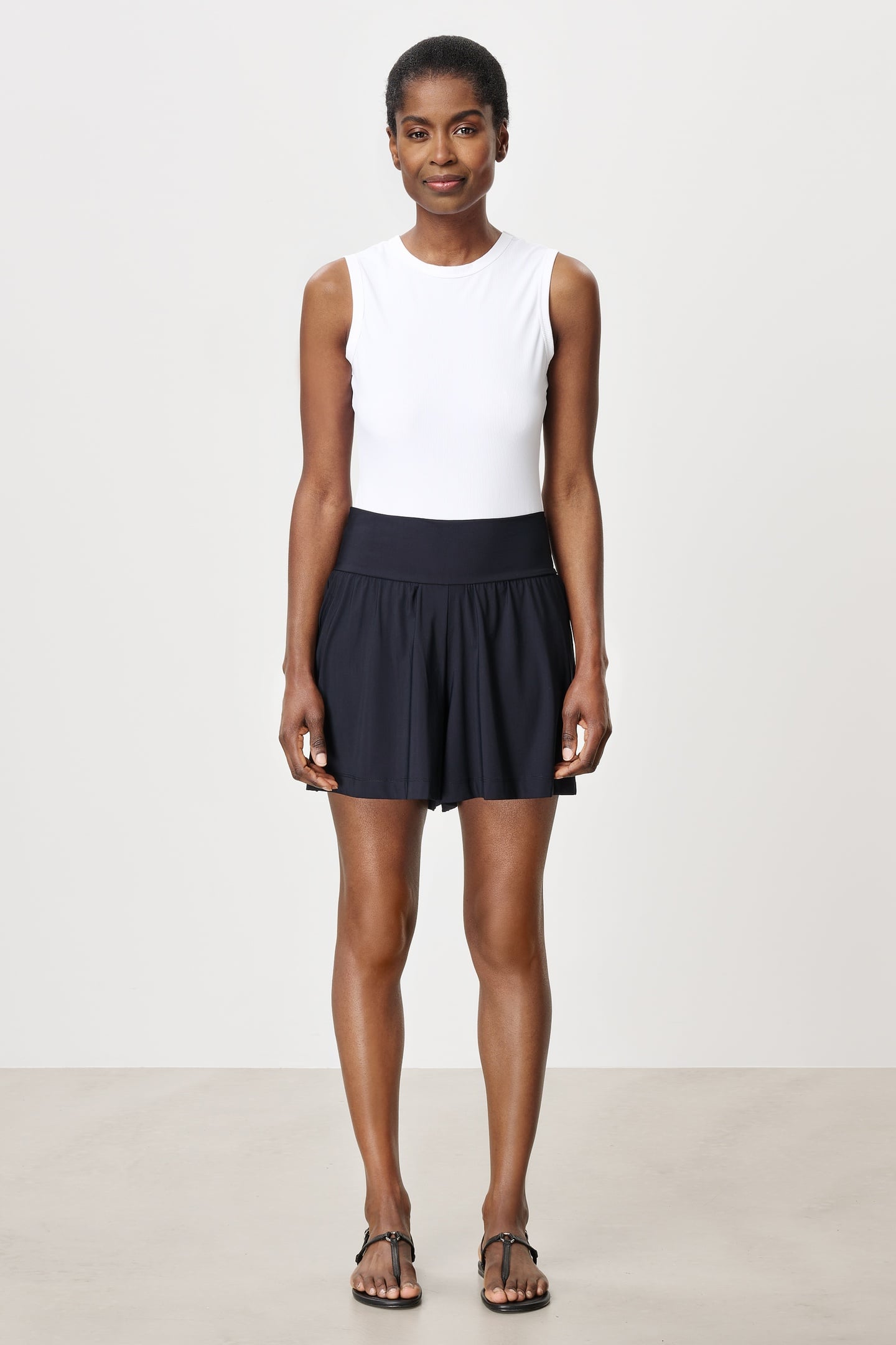ERIE SHORTS BLACK 2