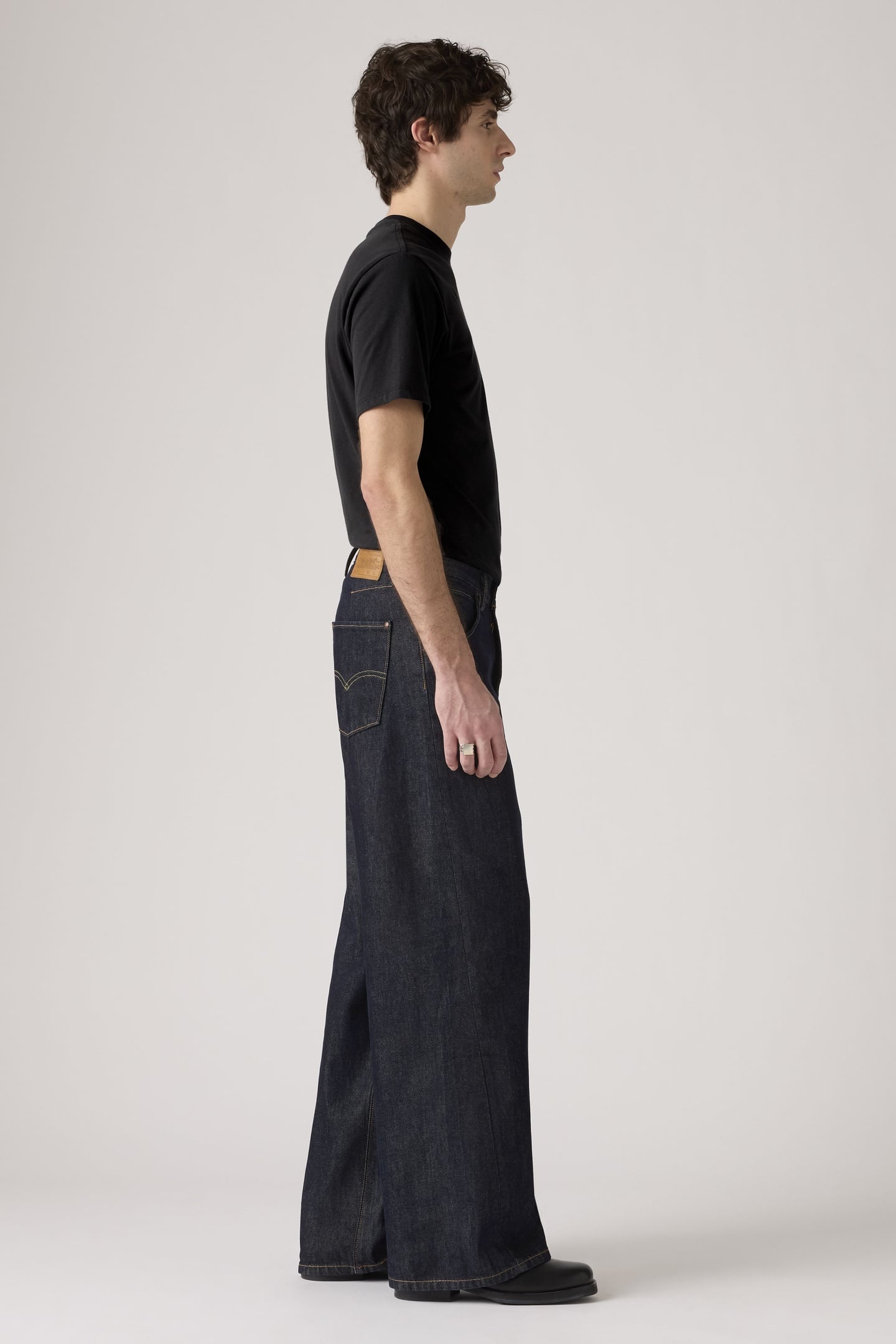 TWISTED BAGGY WIDE JEANS 3