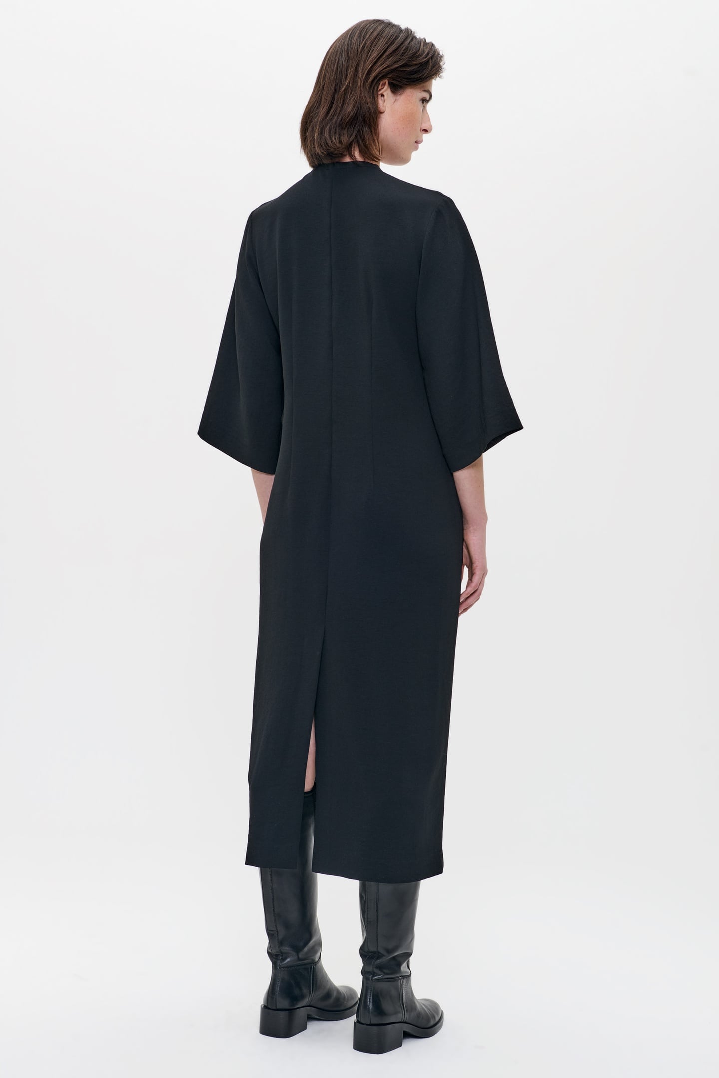 FLOWY WAISTED V-NECK DRESS BLACK 6