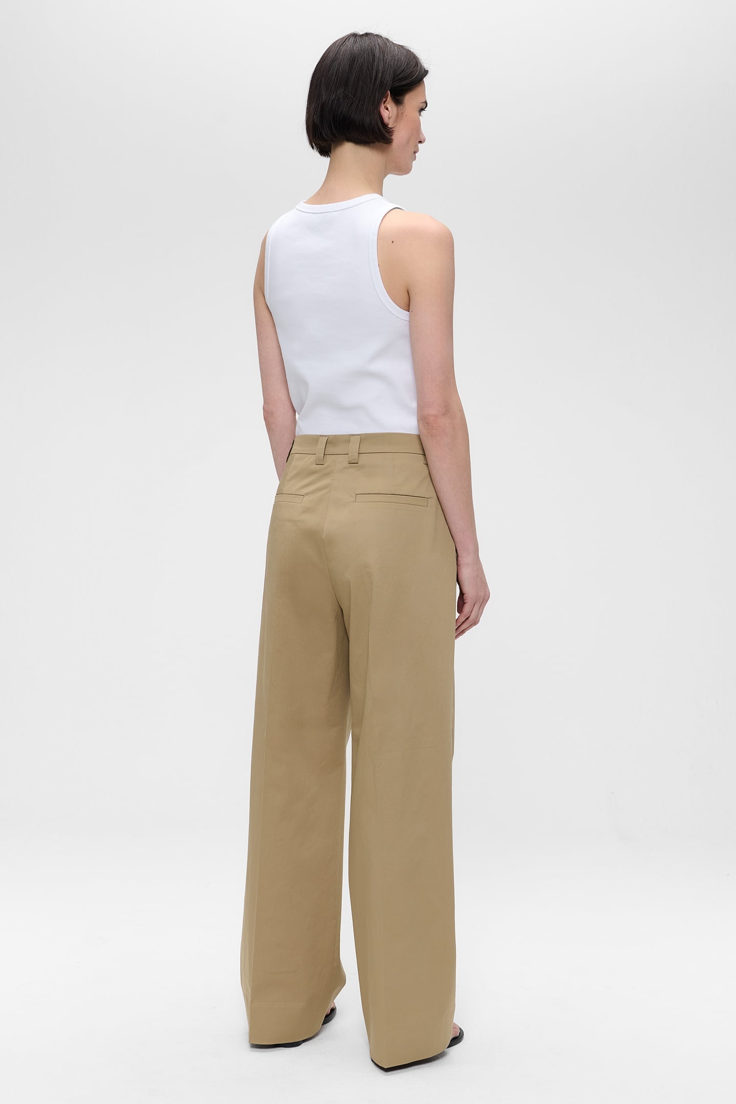 COTTON GARBARDINE KAY PANTS KHAKI 2