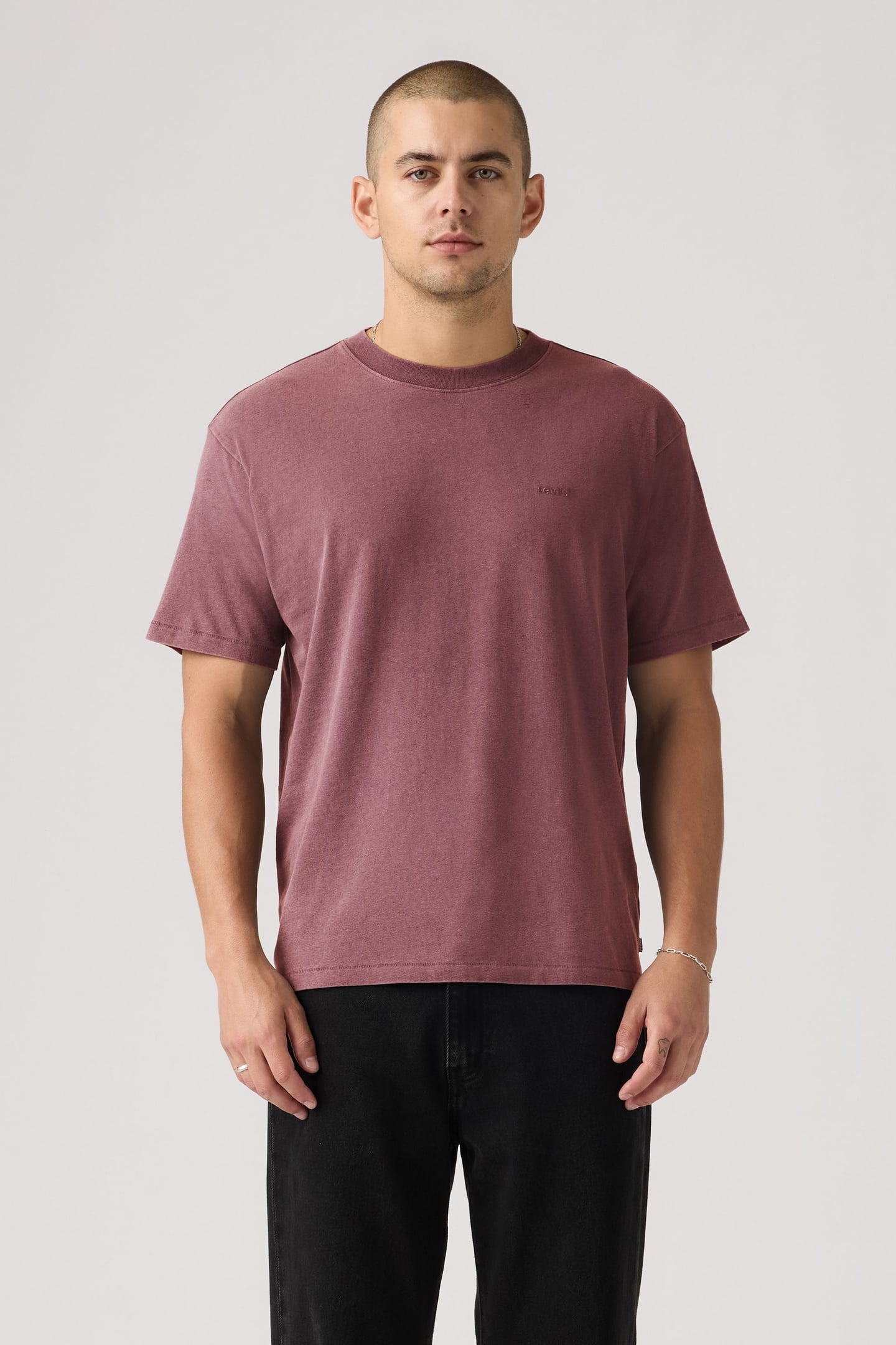 RED TAB VINTAGE TEE 1