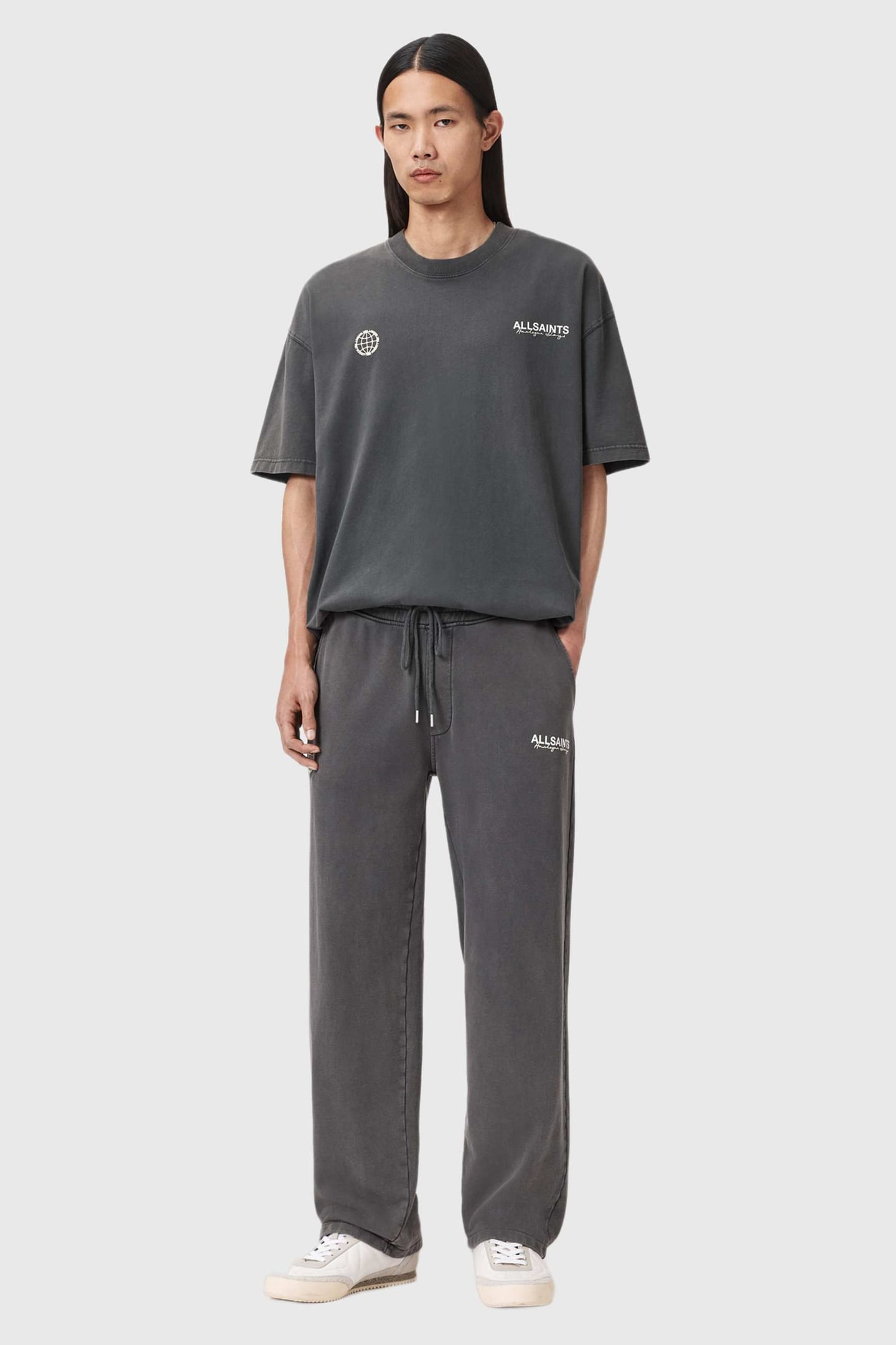 EMBLEM SS CREW WASHED BLACK 5