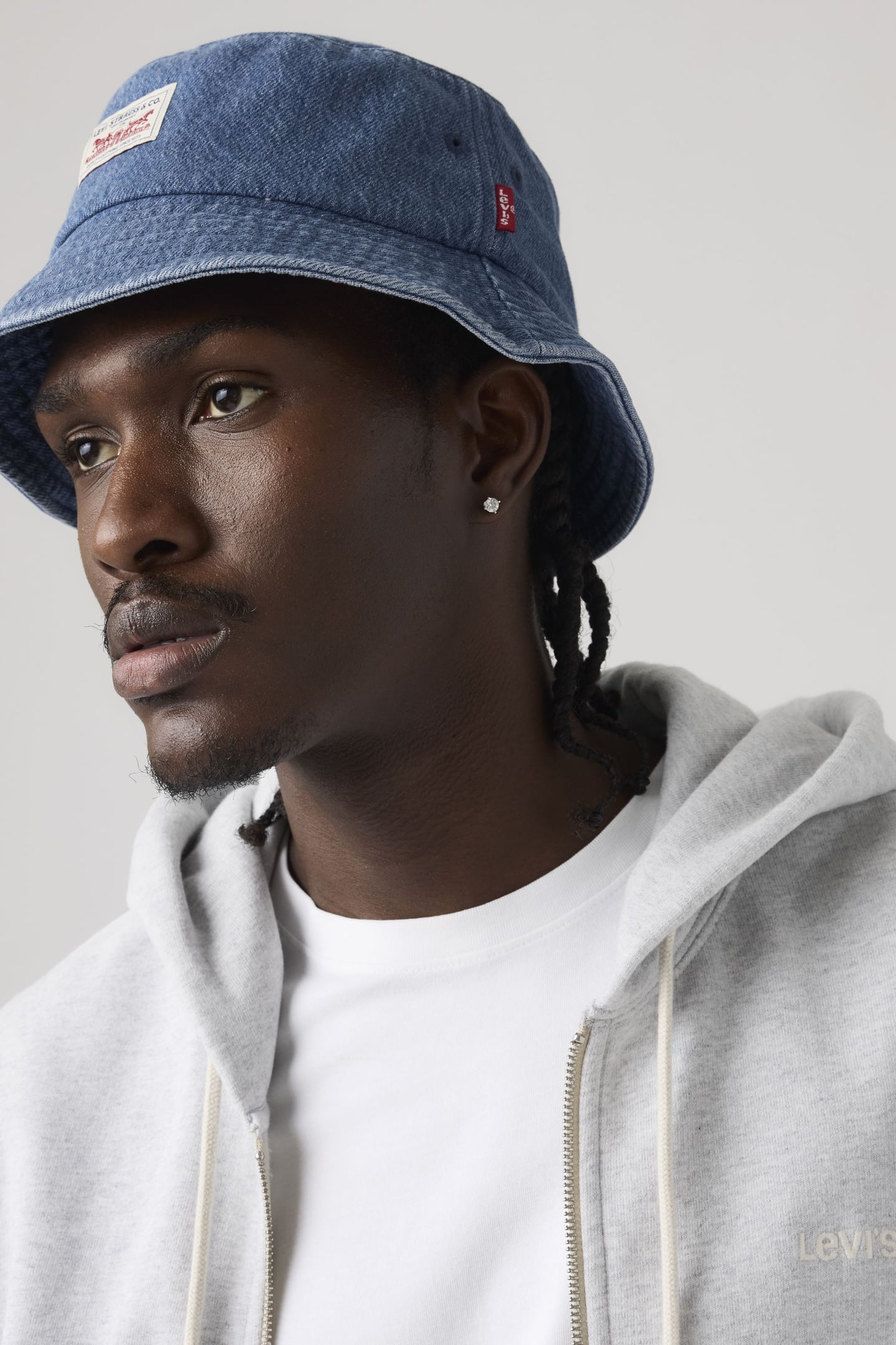 STRAUSS BUCKET HAT 3