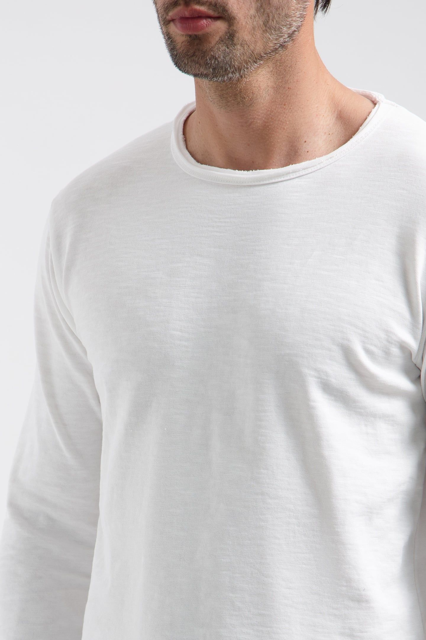 DS_NEWMAN CREWNECK WHITE WHITE 3