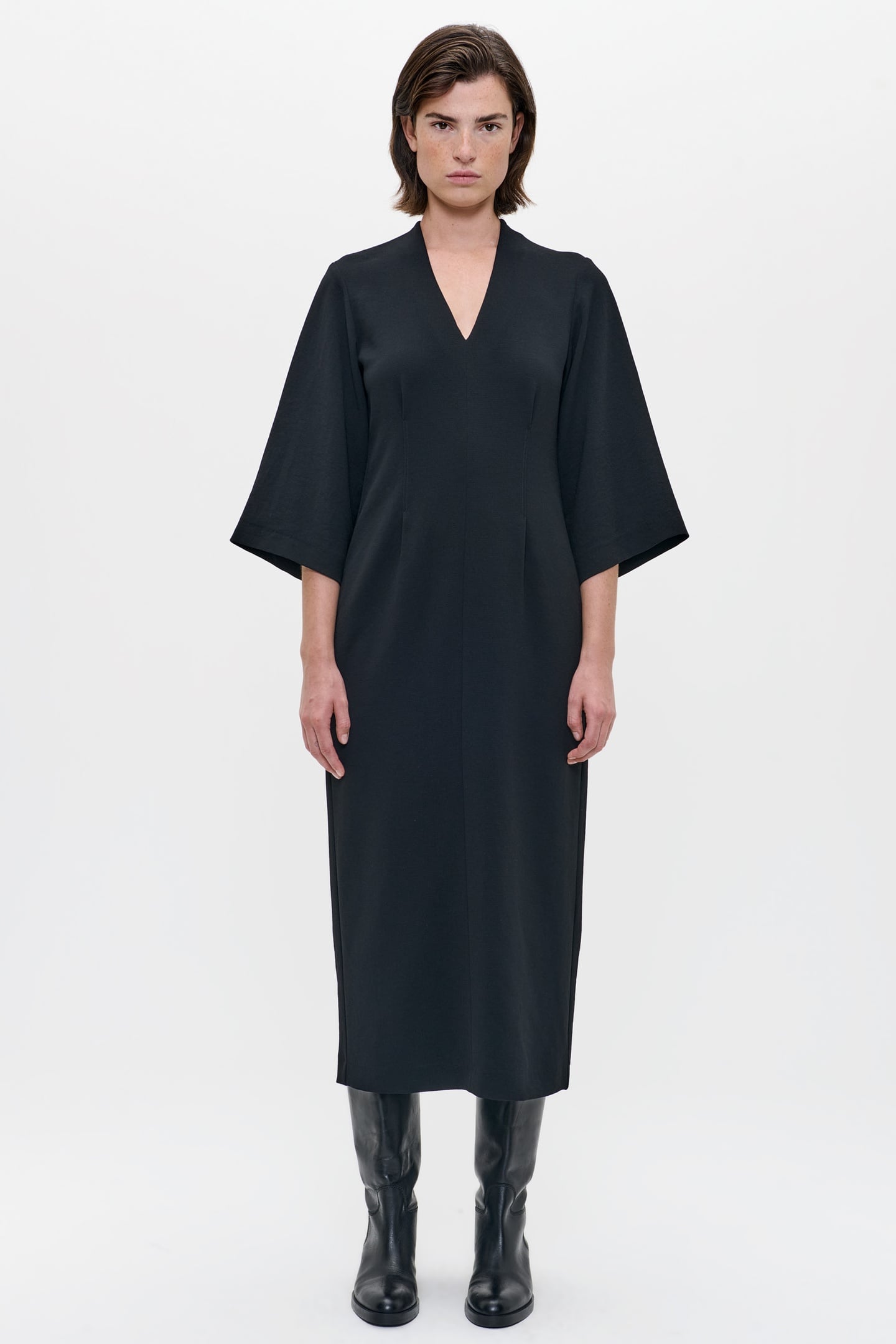 FLOWY WAISTED V-NECK DRESS BLACK 4