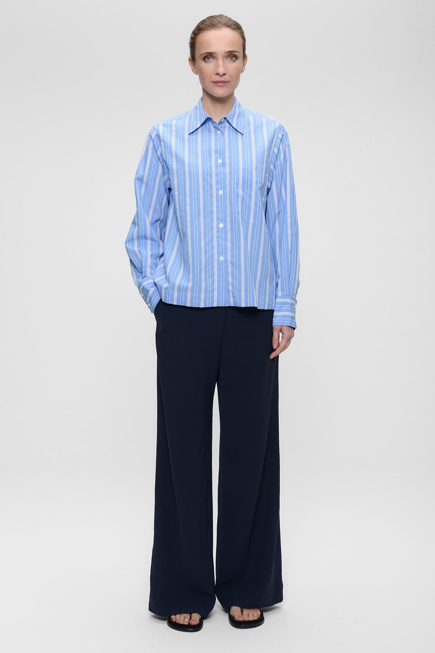 STRIPED BOXY SHIRT ICE BLUE 2