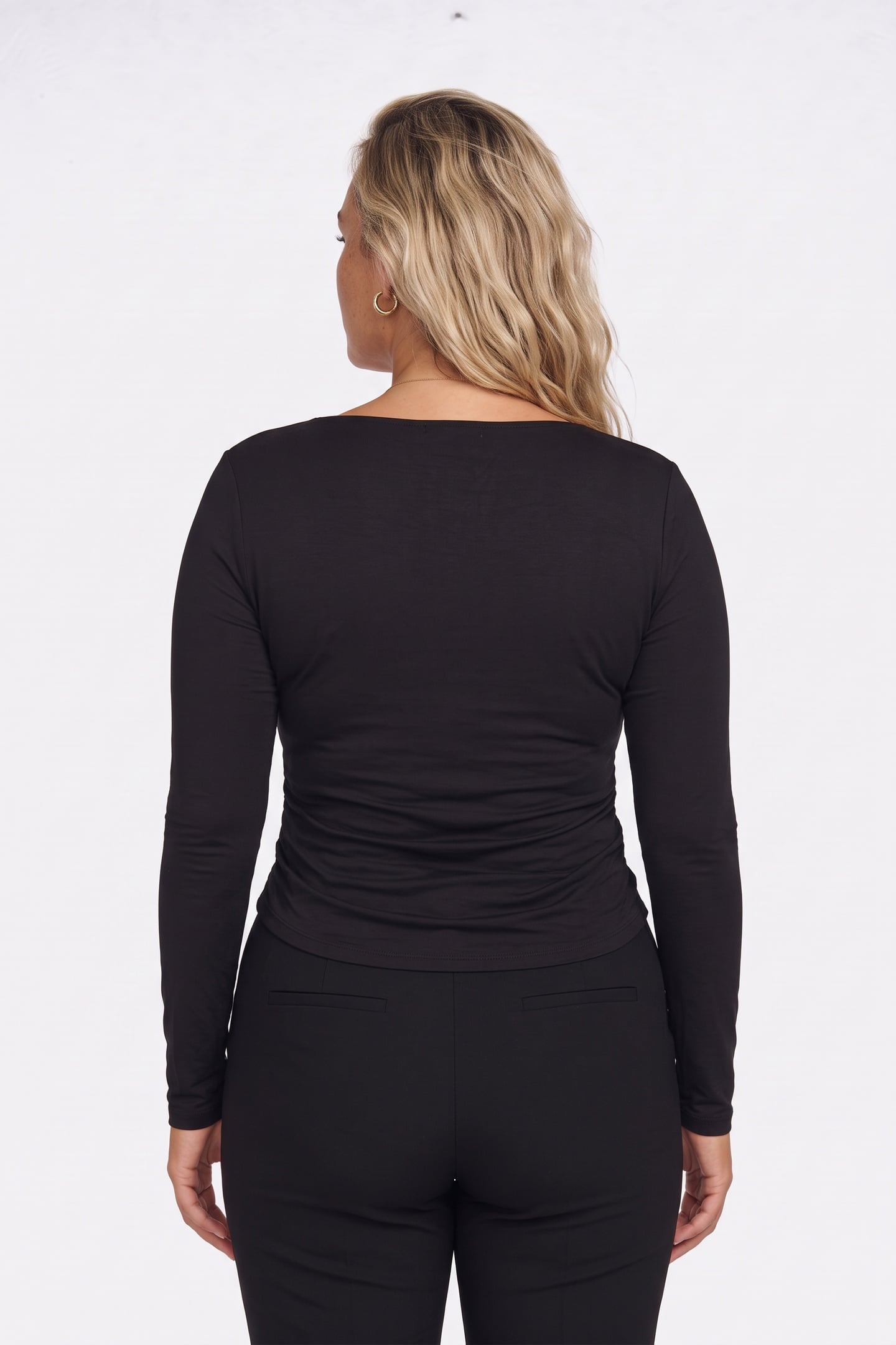 KNITWEAR BLACK 2