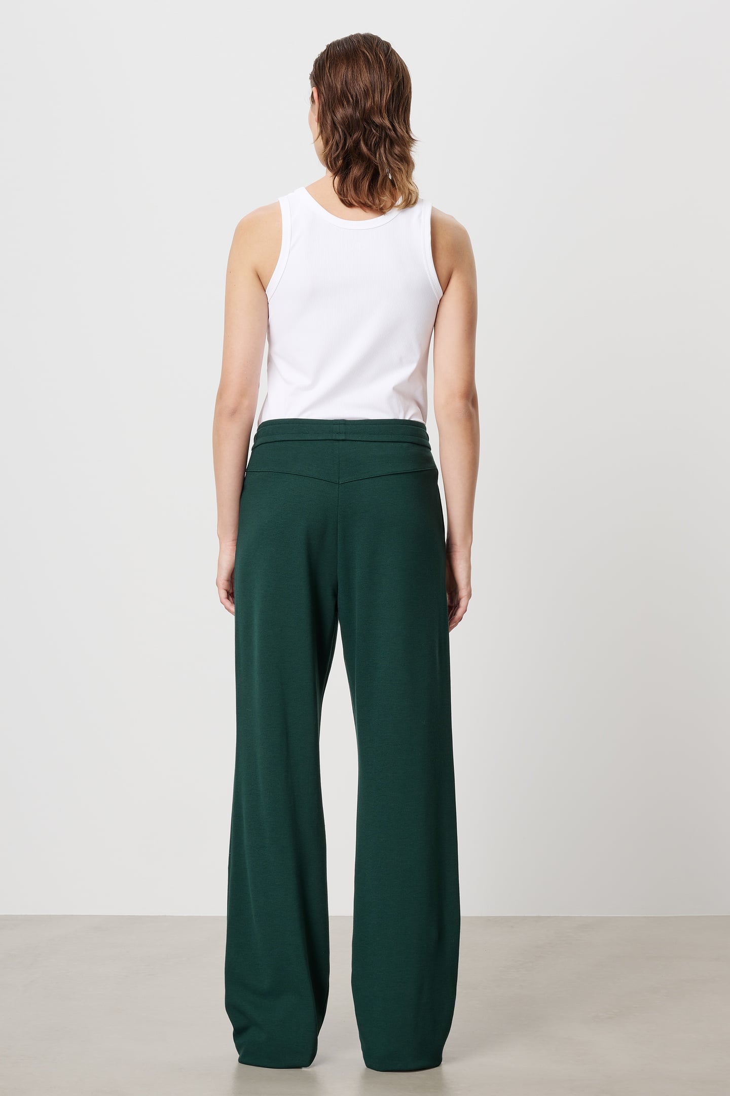 PUNTO CASUAL DRAWSTRING PANTS PINE GREEN 4