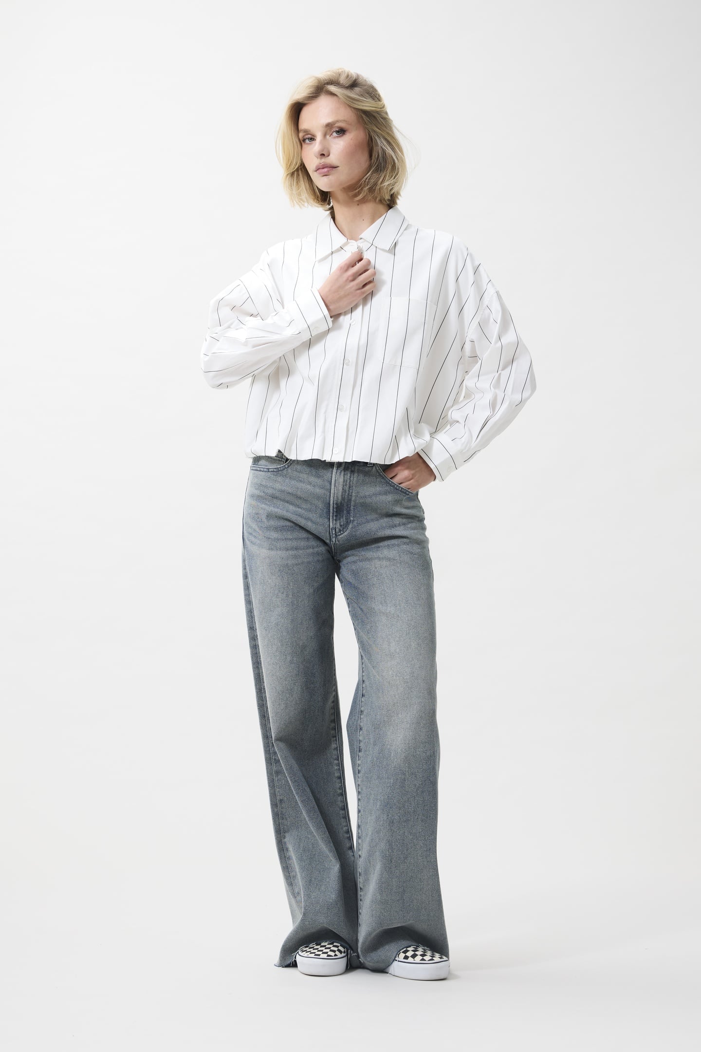 TUCK IN BLOUSE OFF WHITE 1