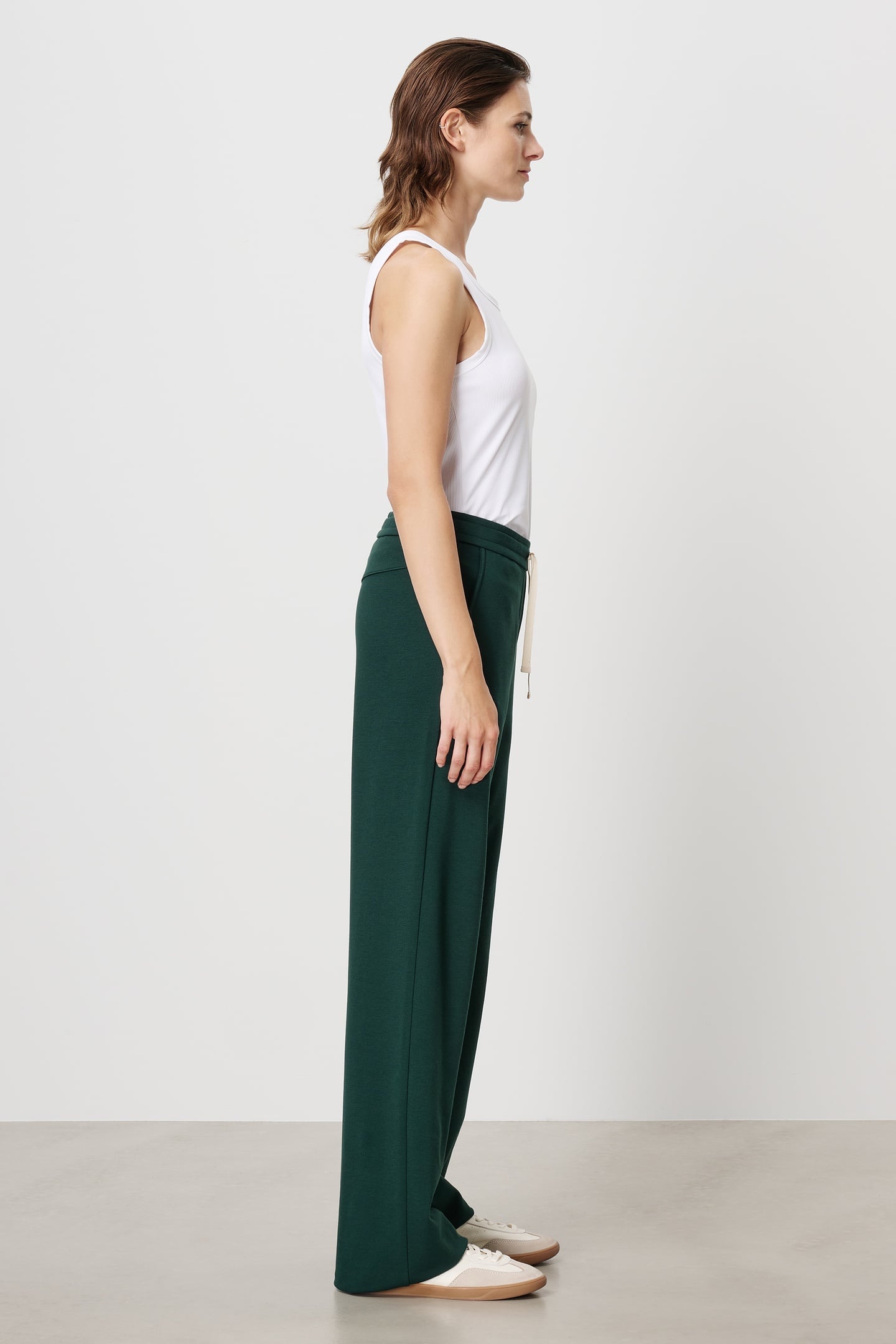 PUNTO CASUAL DRAWSTRING PANTS PINE GREEN 5