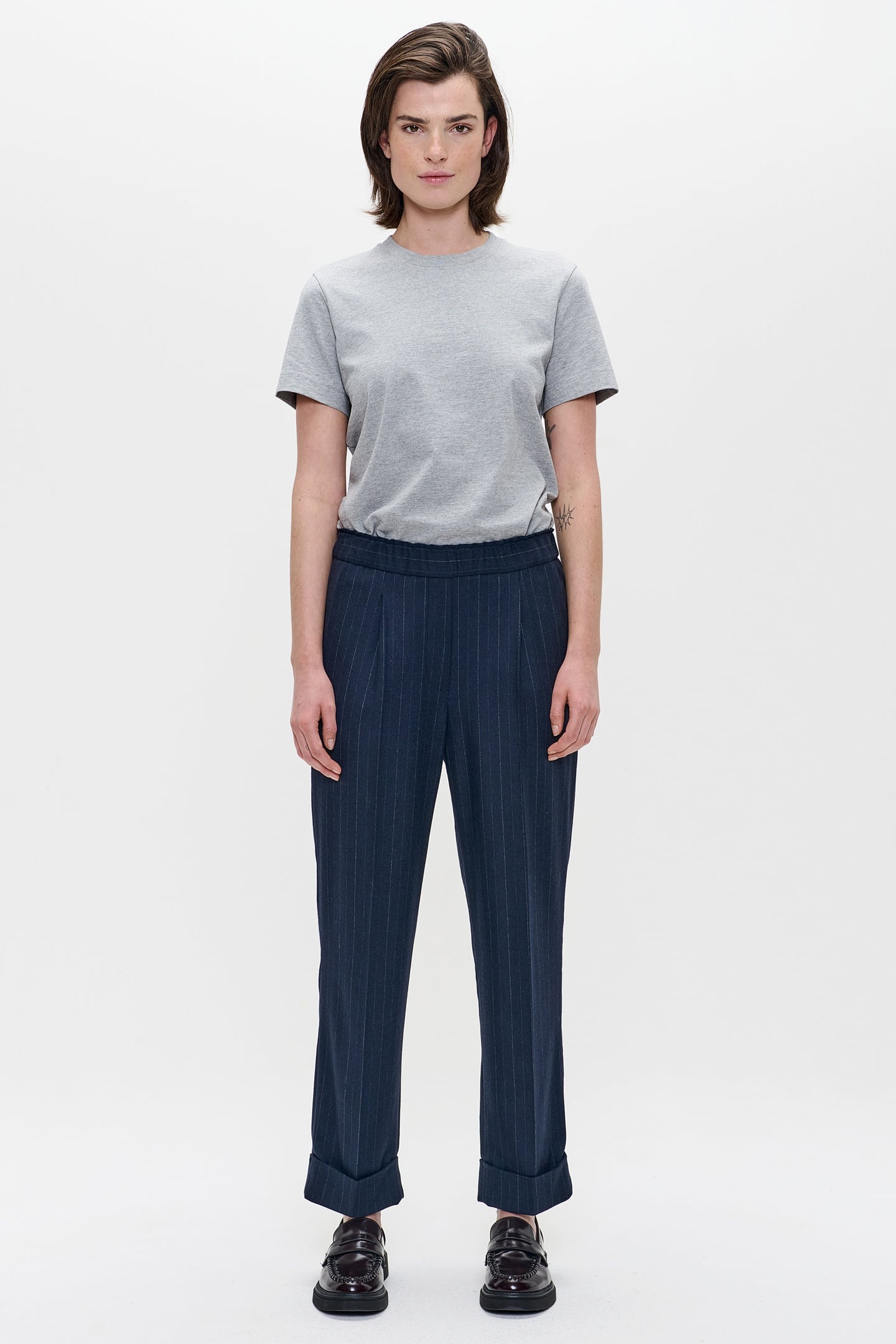 PIN STRP SEATTLE TURNUP PANTS MIDNIGHT BLUE 2