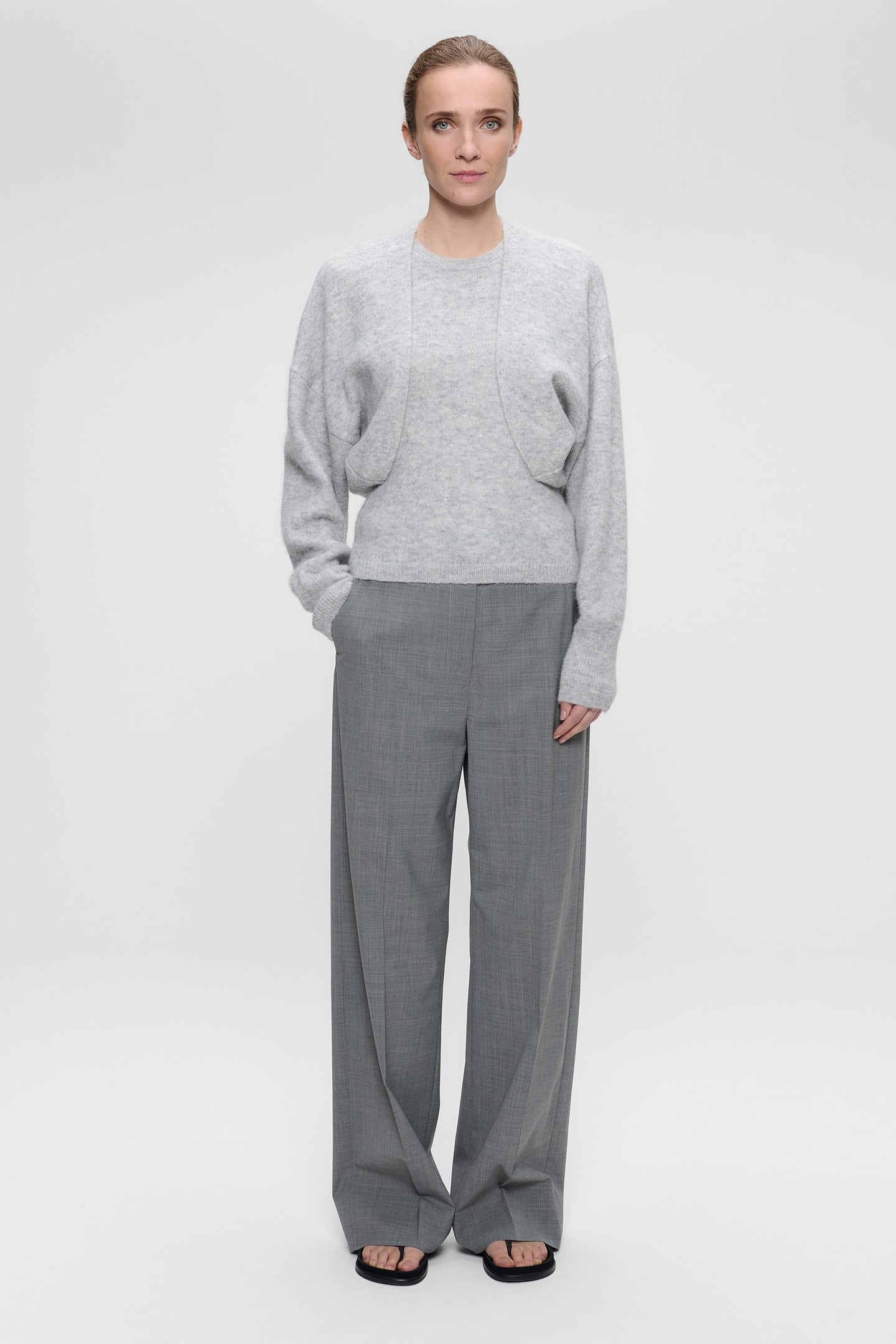 SURI ALPACA SHRUG LIGHT GREY MELANGE 2