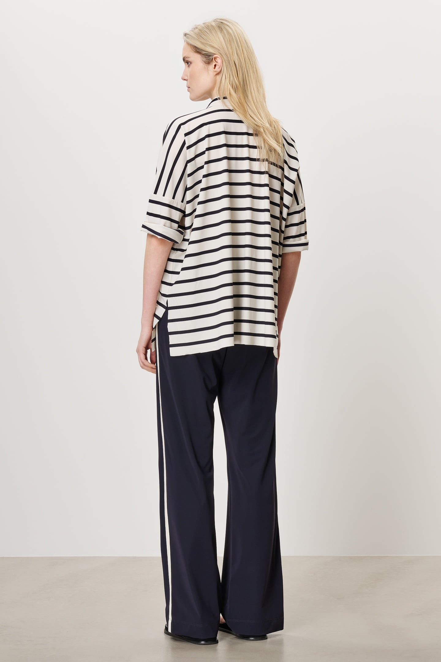 STRIPED ARON POLO TOP INK BLUE 4